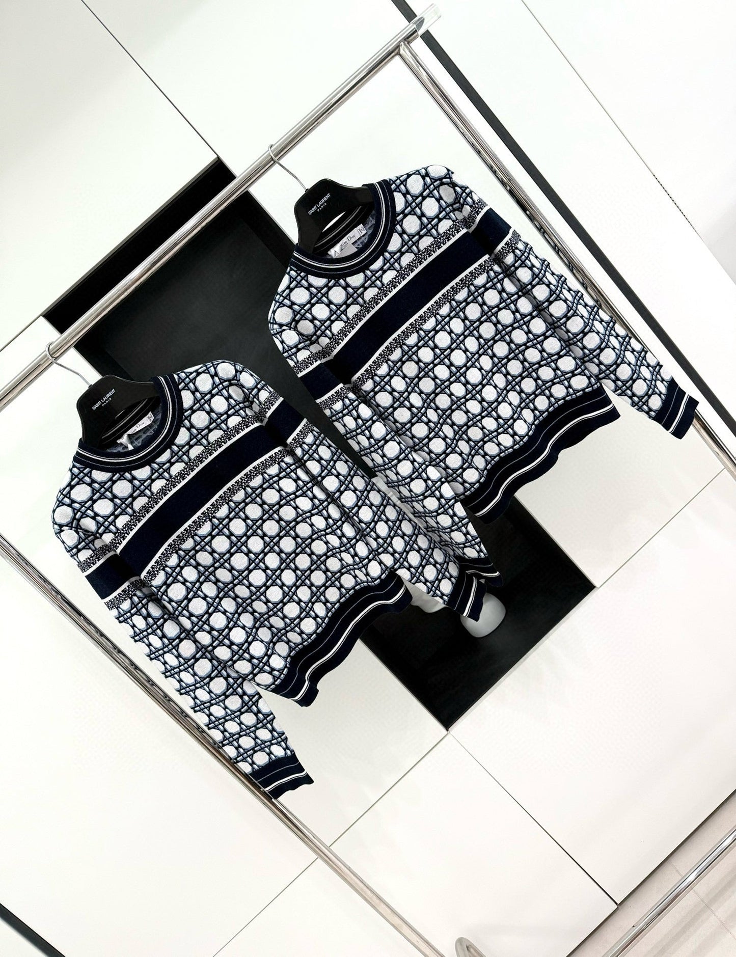 CD Sweater