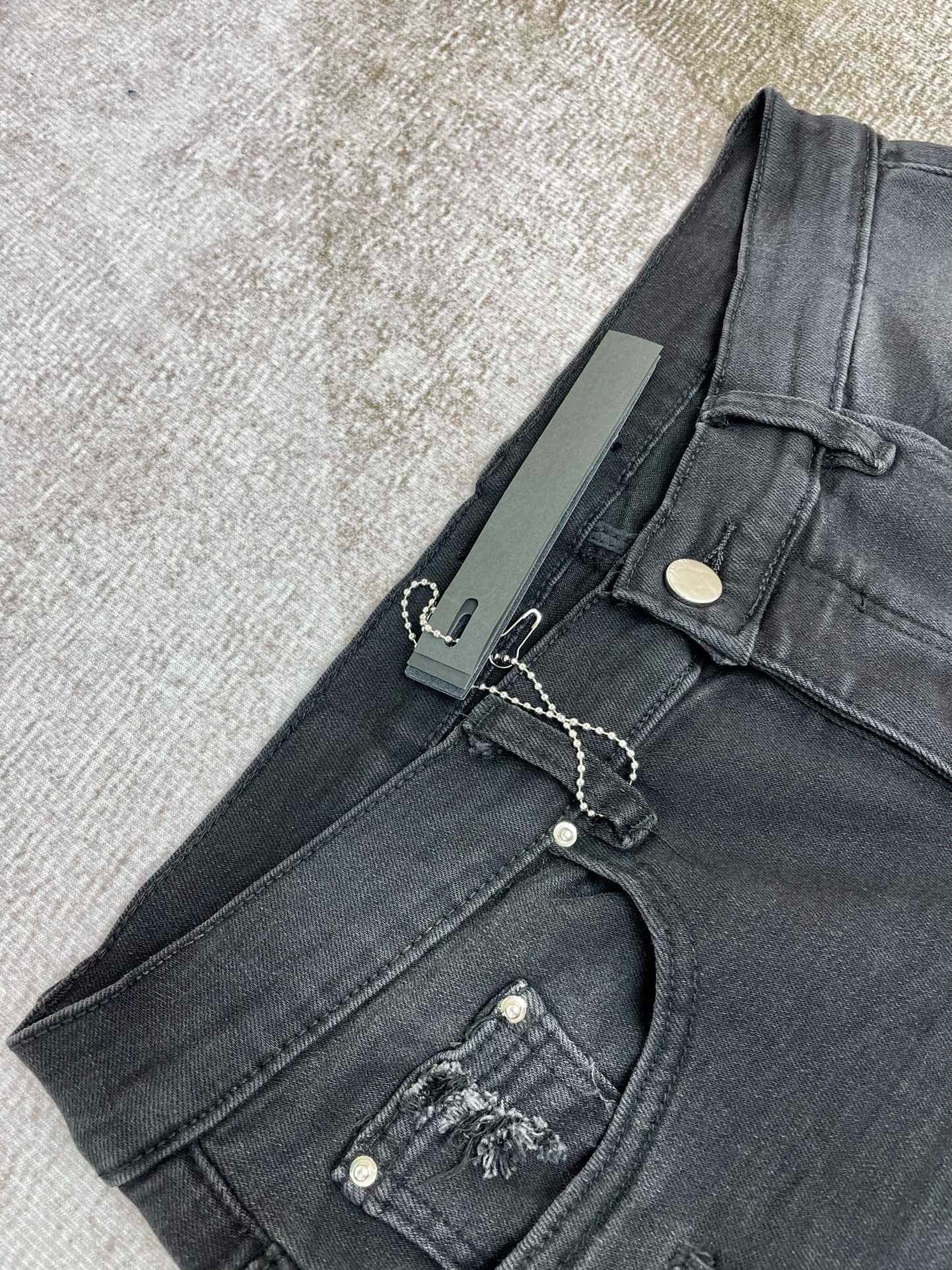 Amiri Jeans