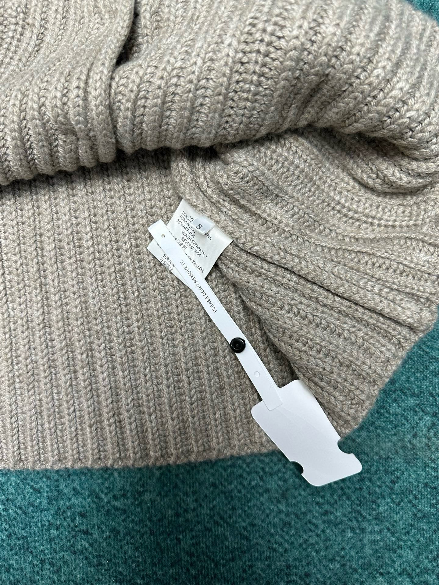 BV Cardigan