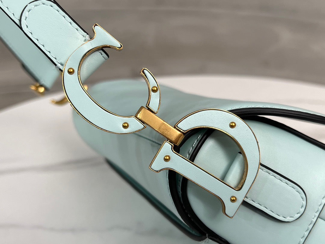 DIO Saddle Bag (25.5cm)