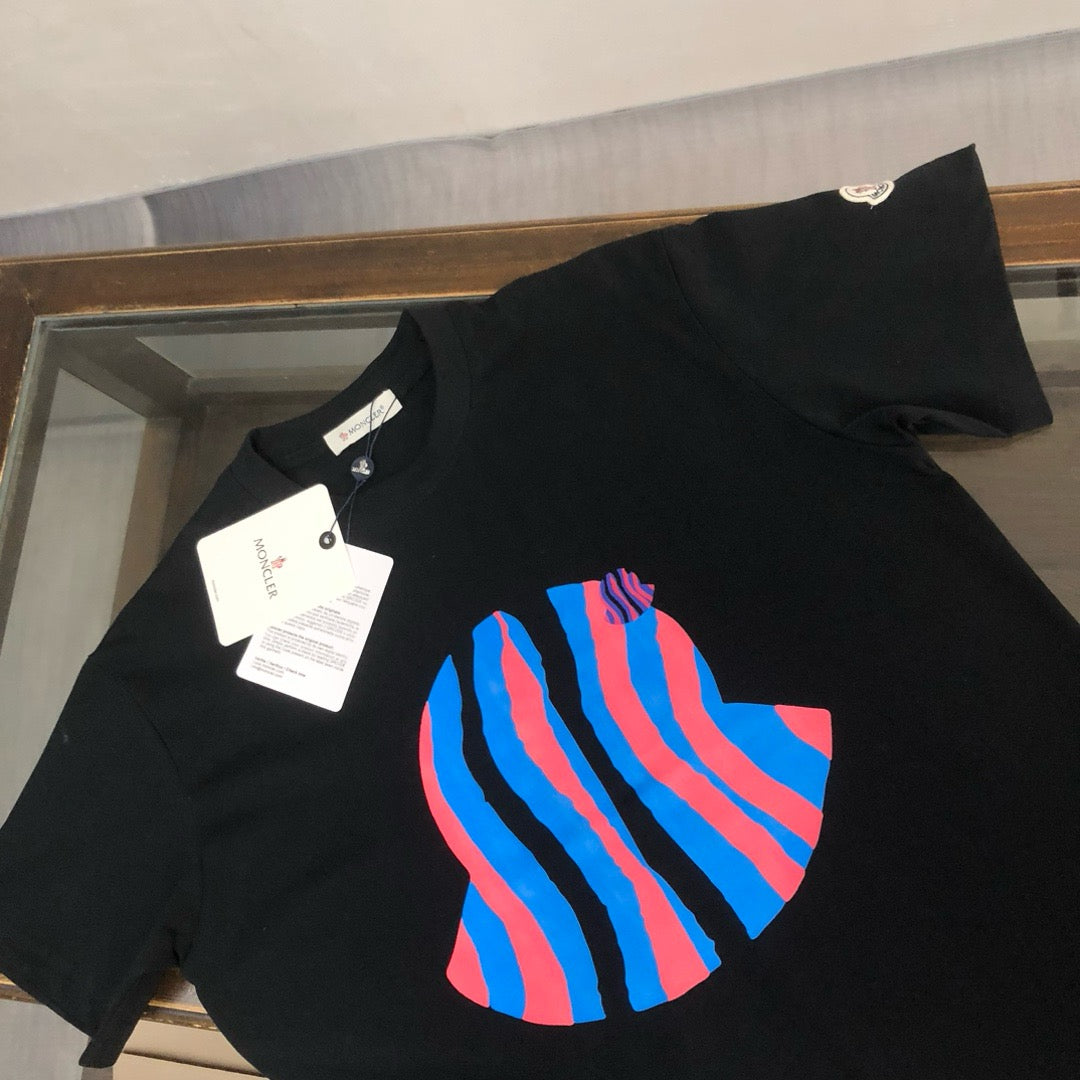 Moncler T-shirt