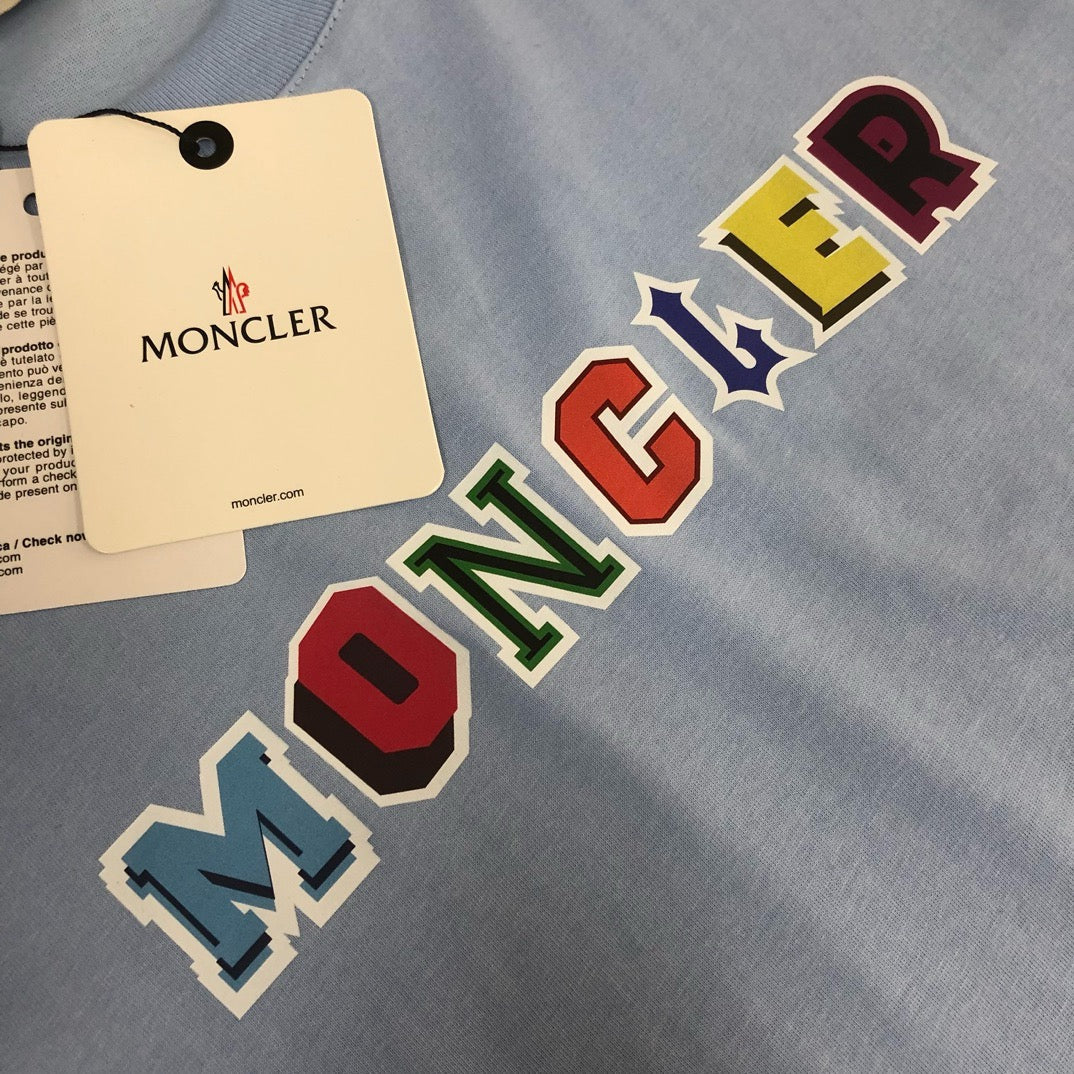 Moncler T-shirt