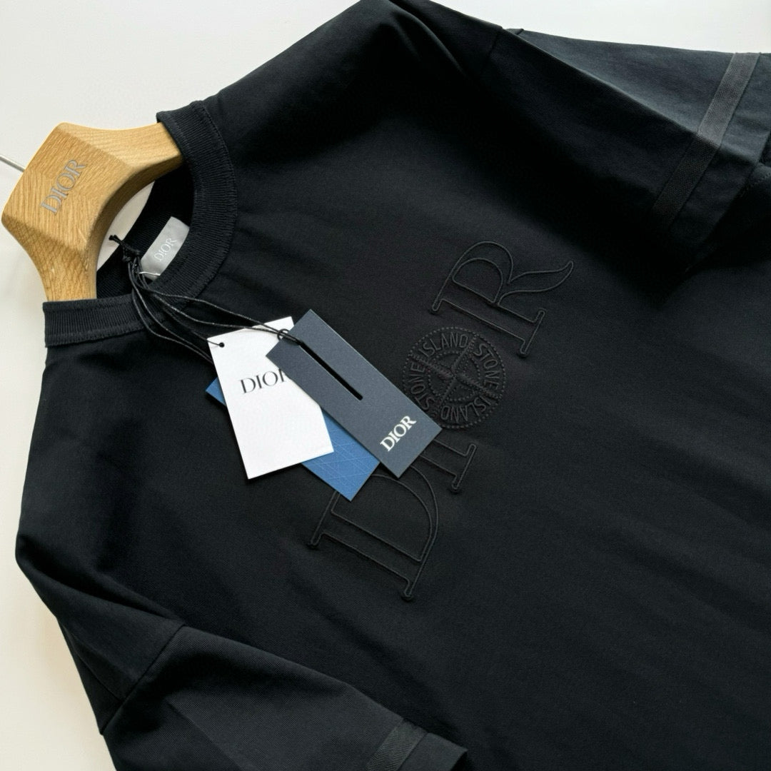 CD T-shirt