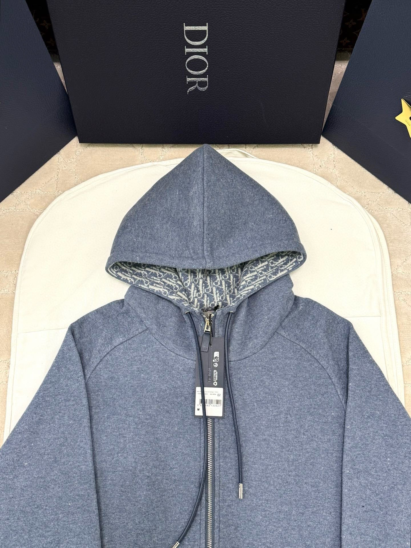 CD Jacket
