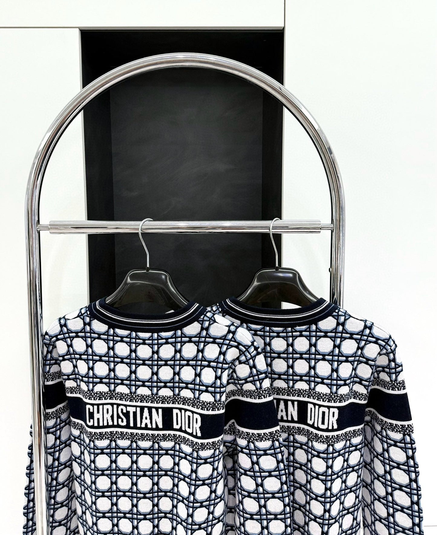 CD Sweater