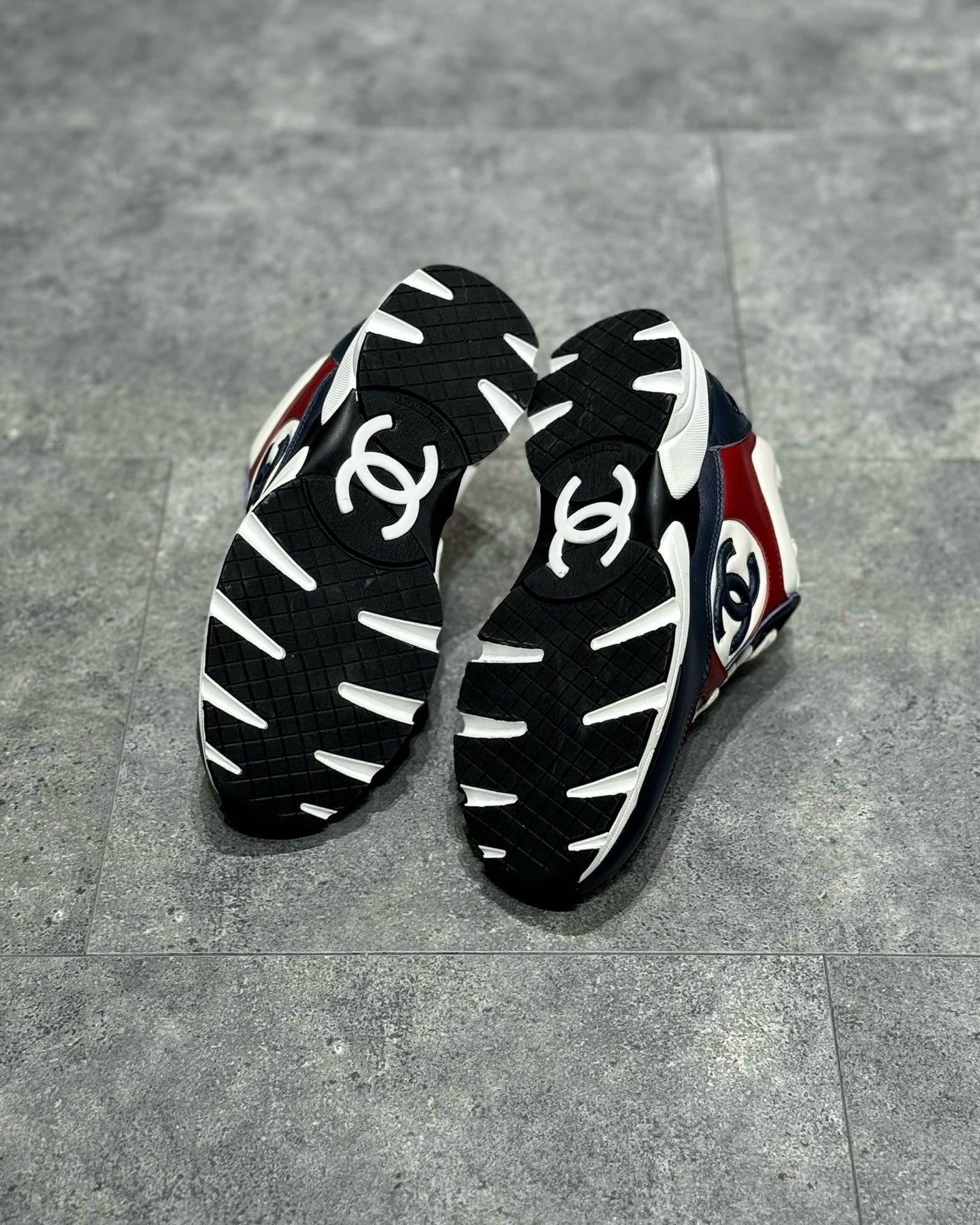 CHA Sneakers