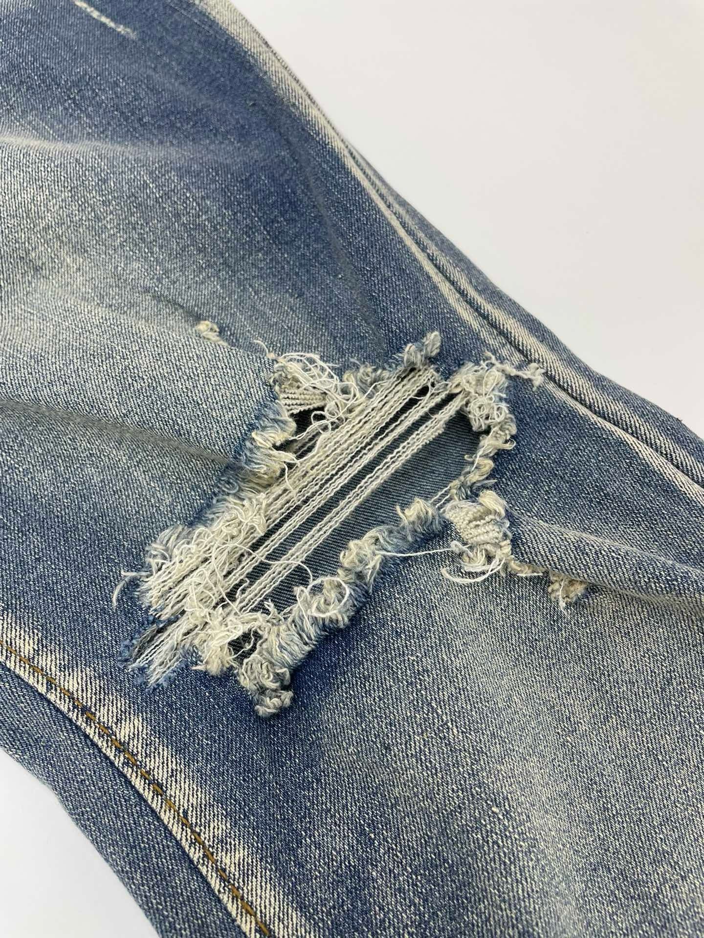 Amiri Jeans