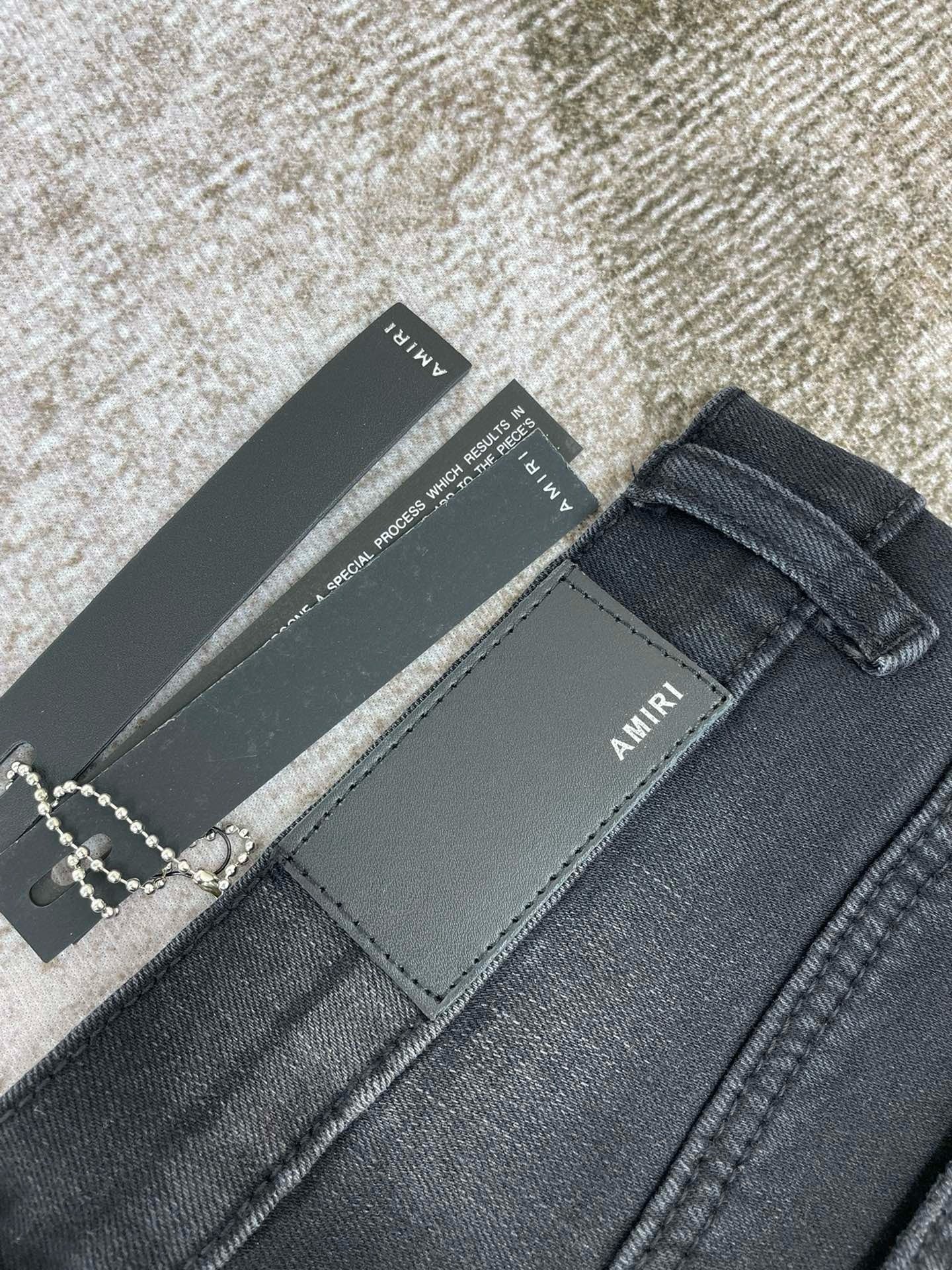 Amiri Jeans