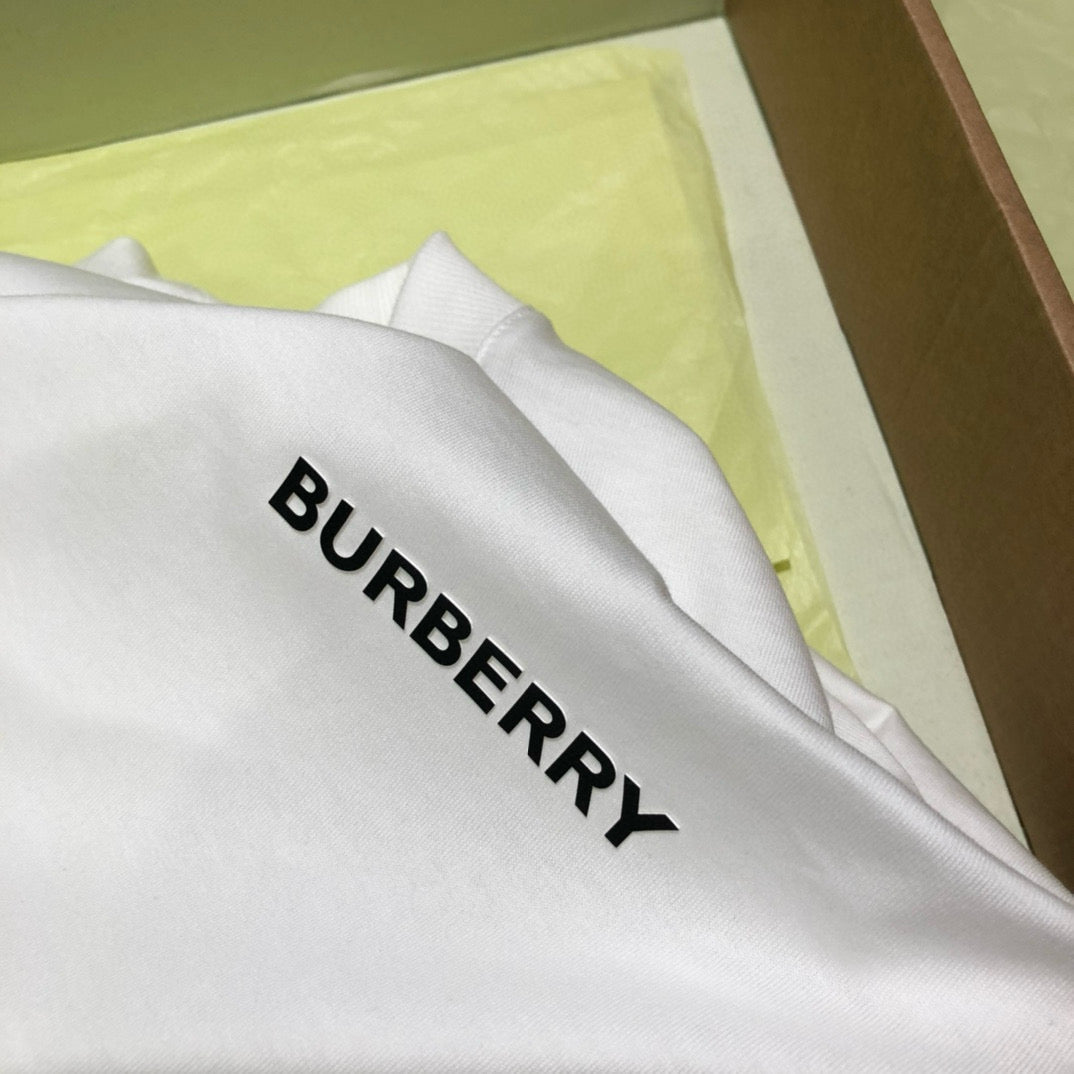 Burberry T-shirt
