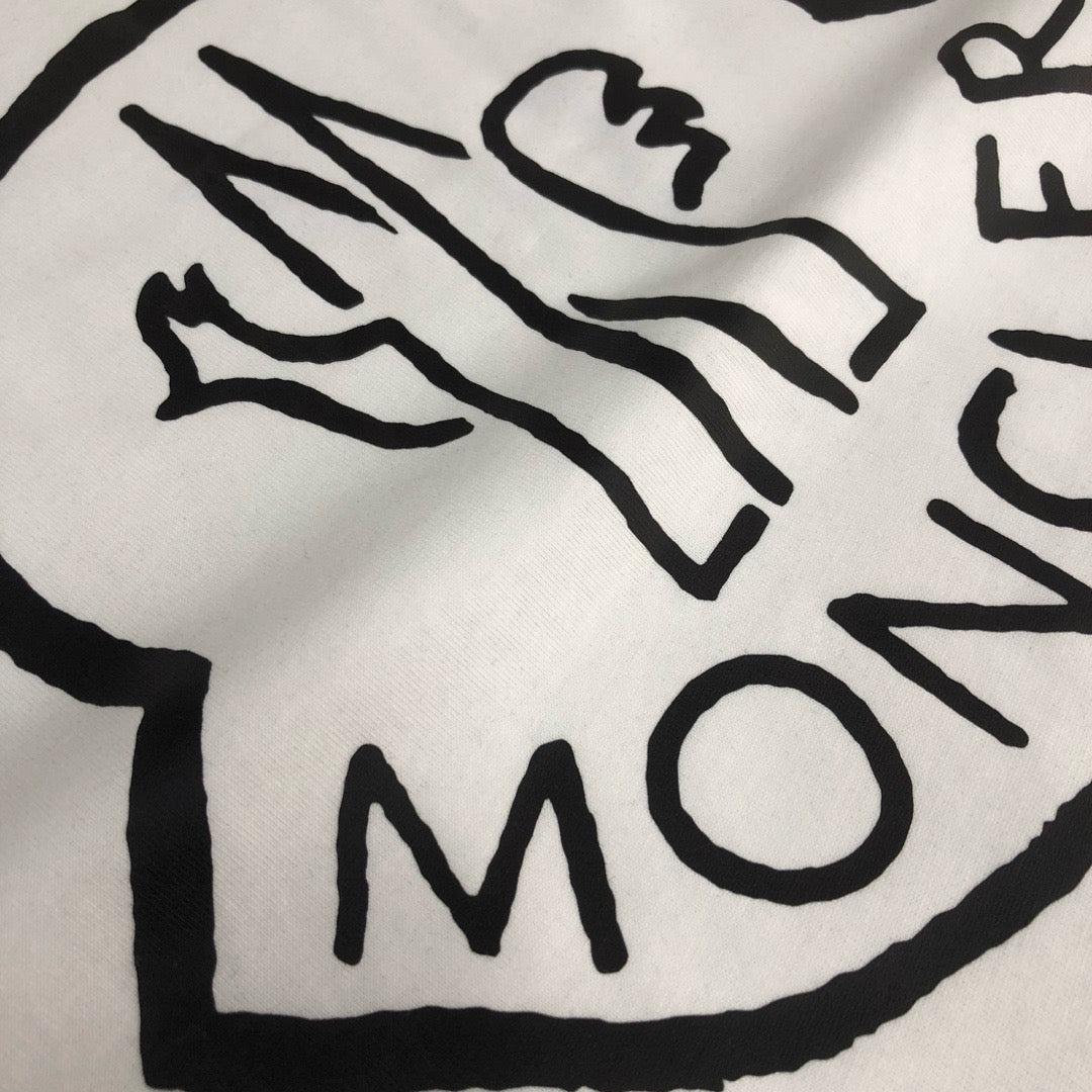 Moncler T-shirt