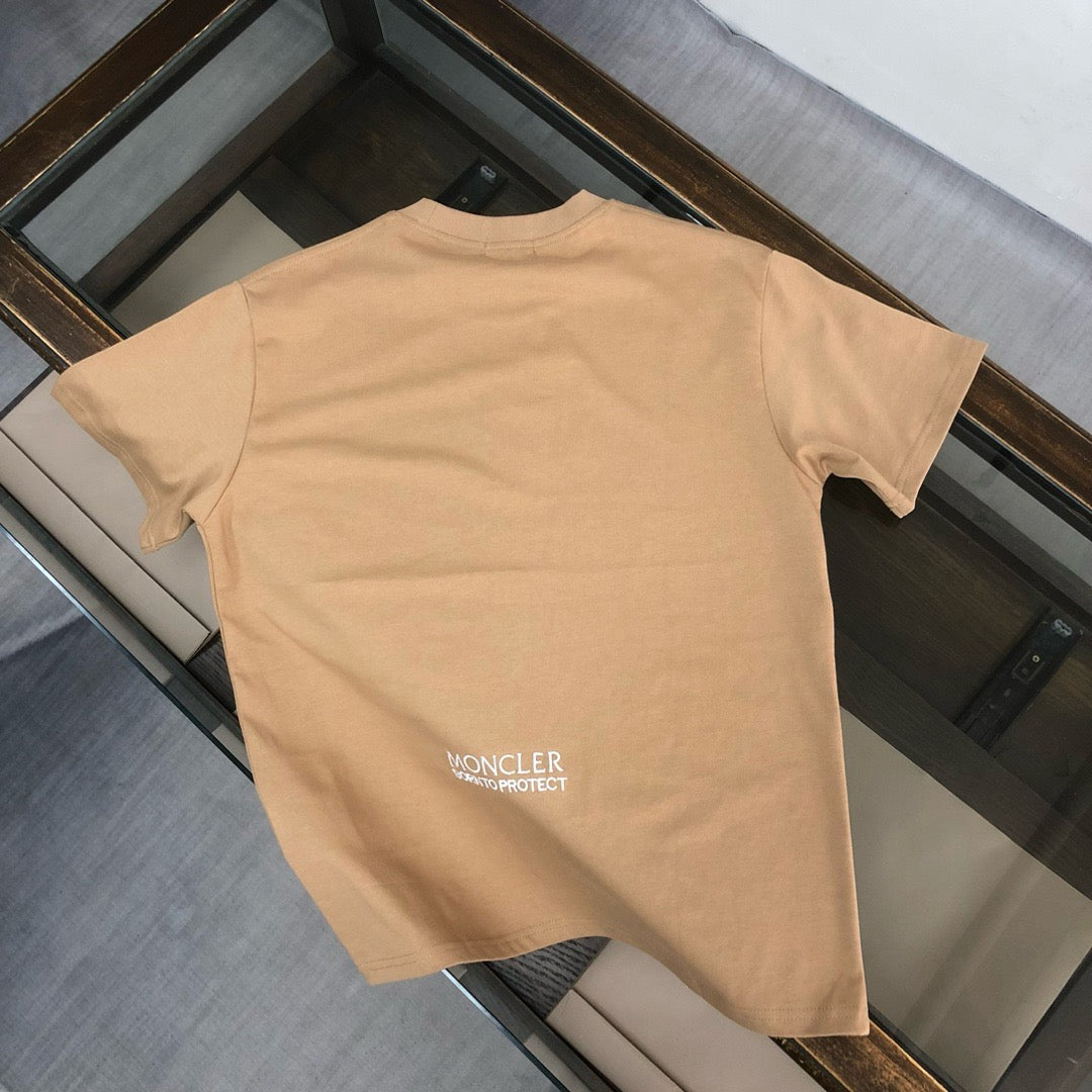 Moncler T-shirt