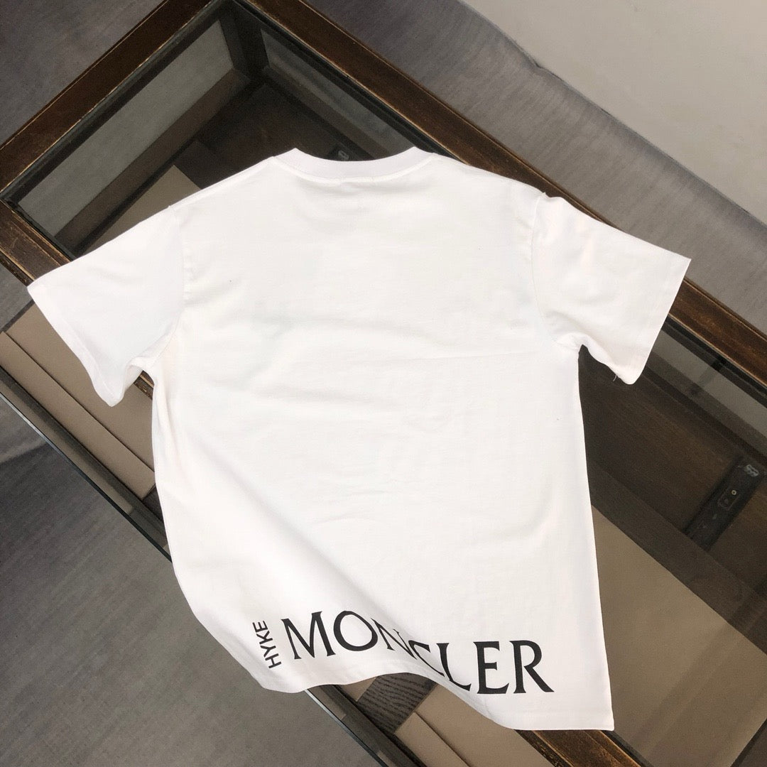 Moncler T-shirt