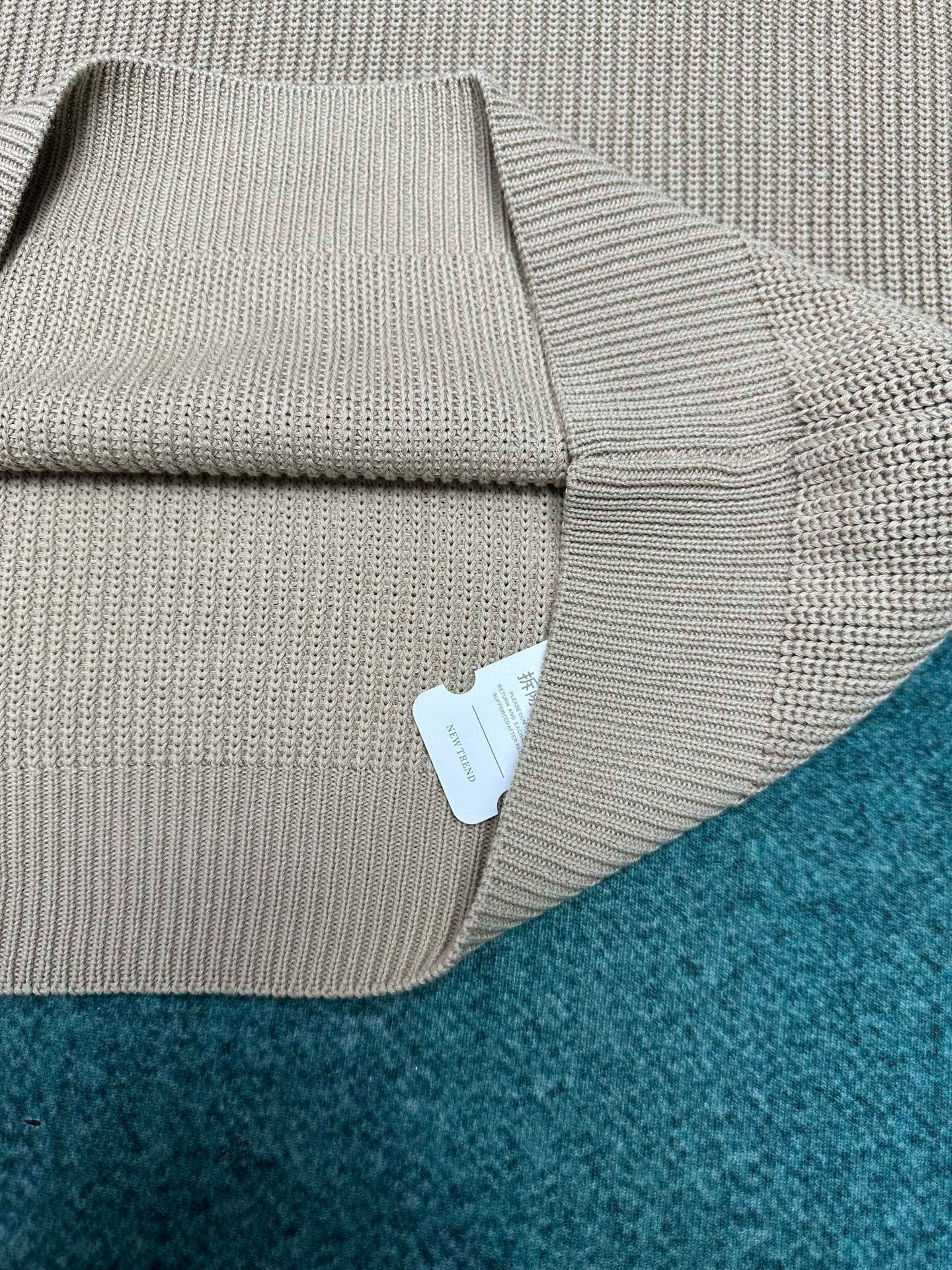 Loro Piana Sweater