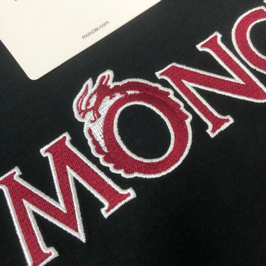 Moncler T-shirt
