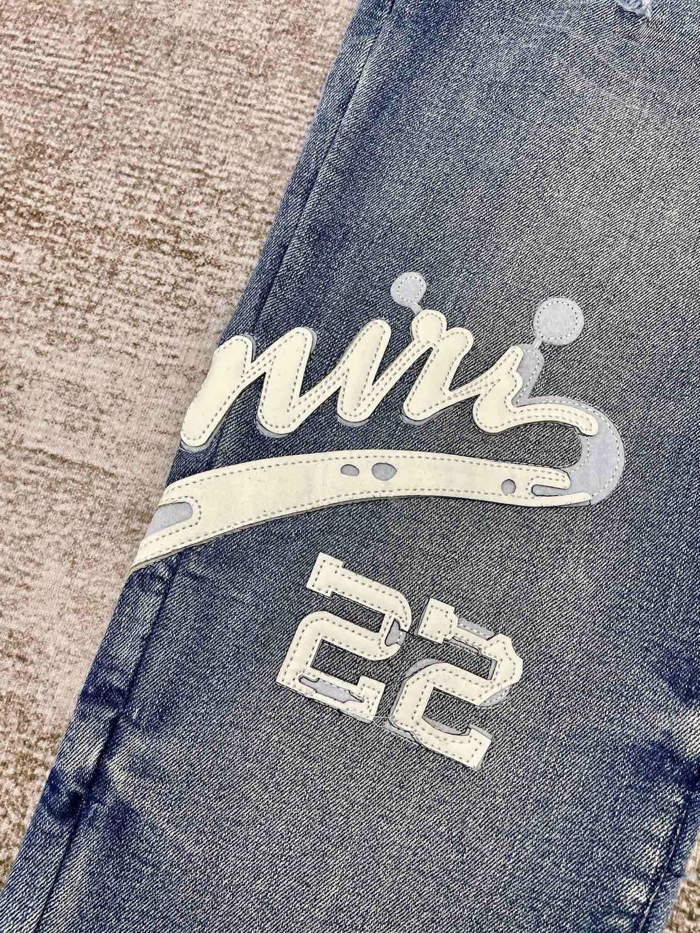 Amiri Jeans