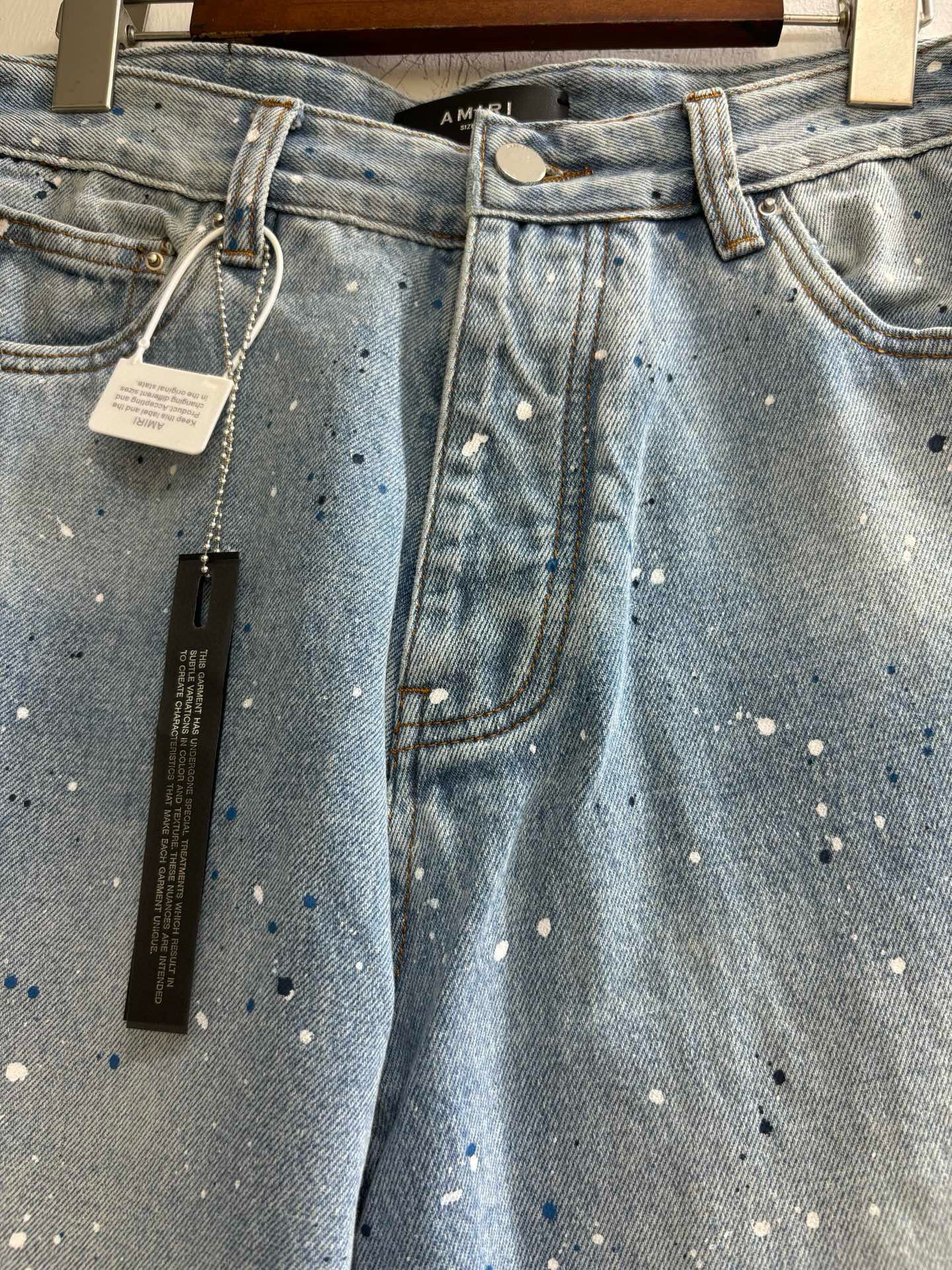 Amiri Jeans