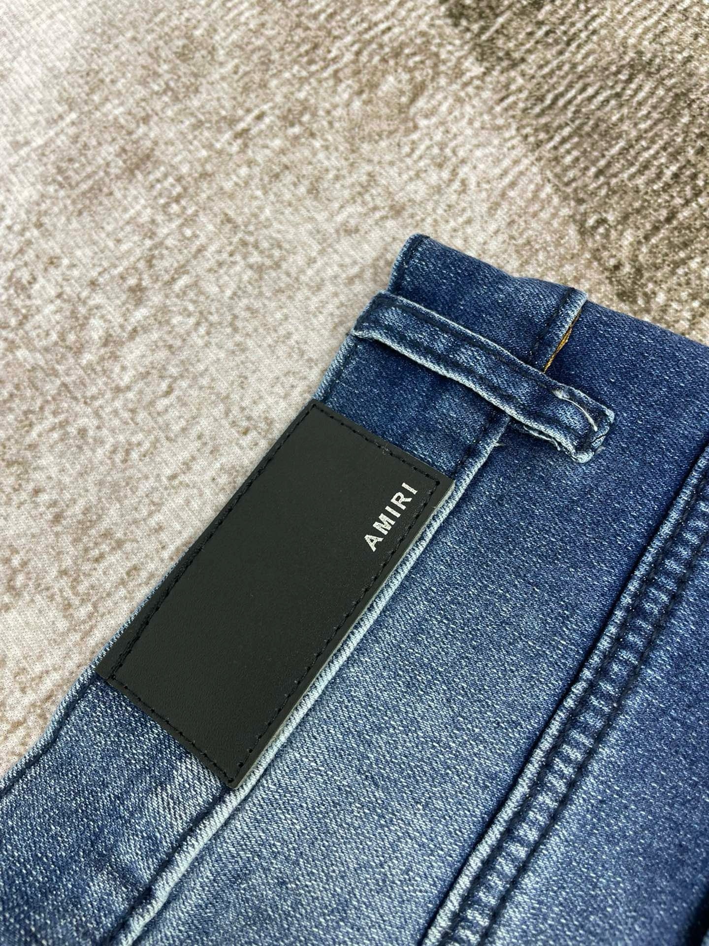 Amiri Jeans