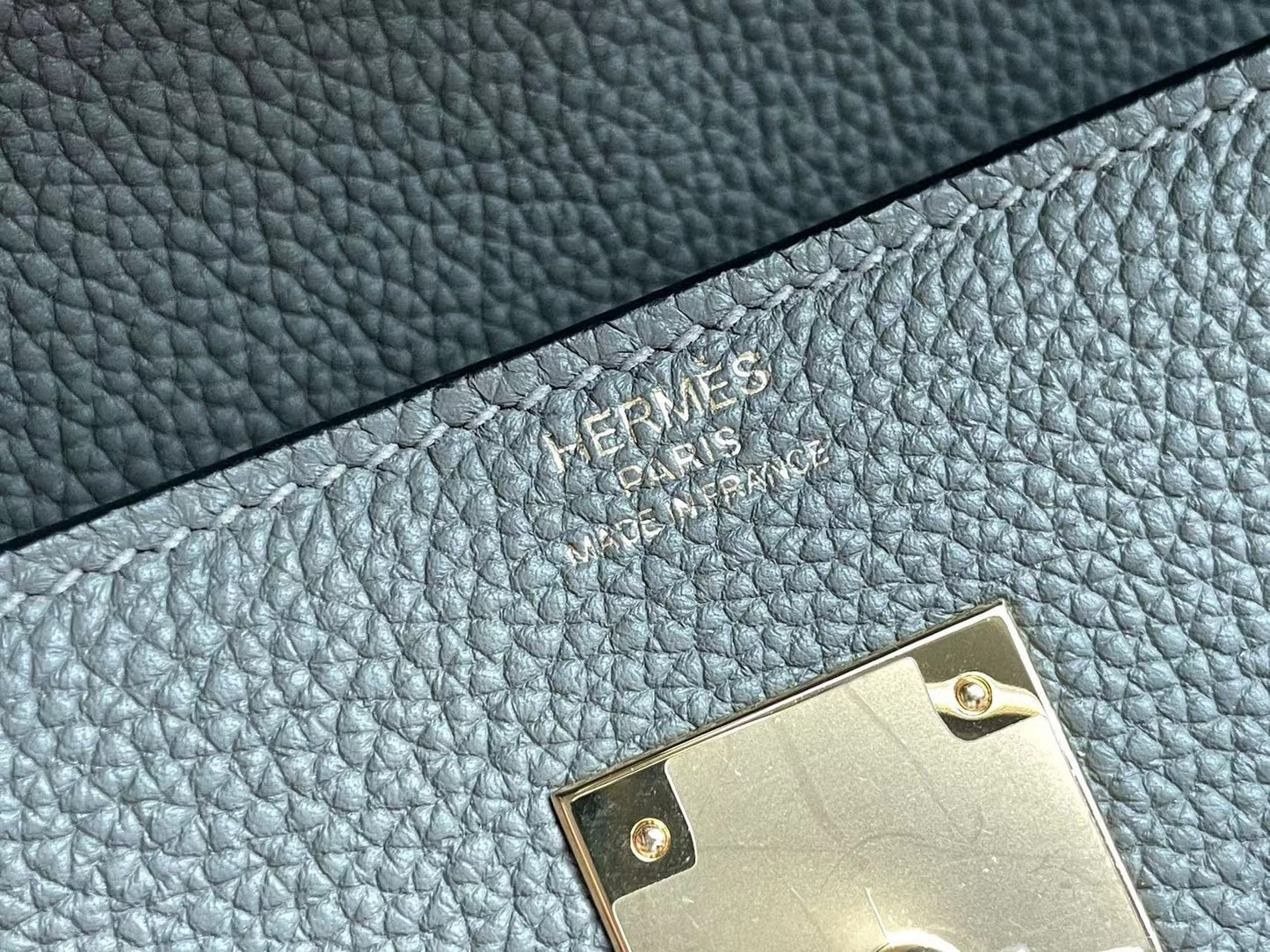 HERM KELLY MESSENGER 25