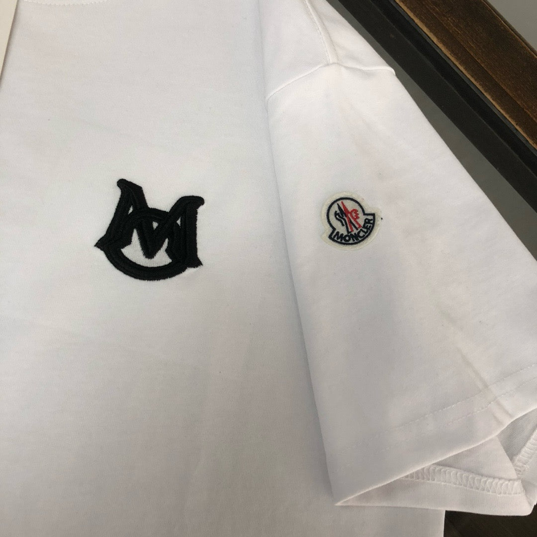 Moncler T-shirt