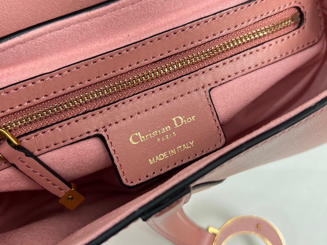 DIO Saddle Bag (25.5cm)