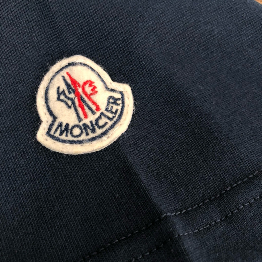 Moncler T-shirt