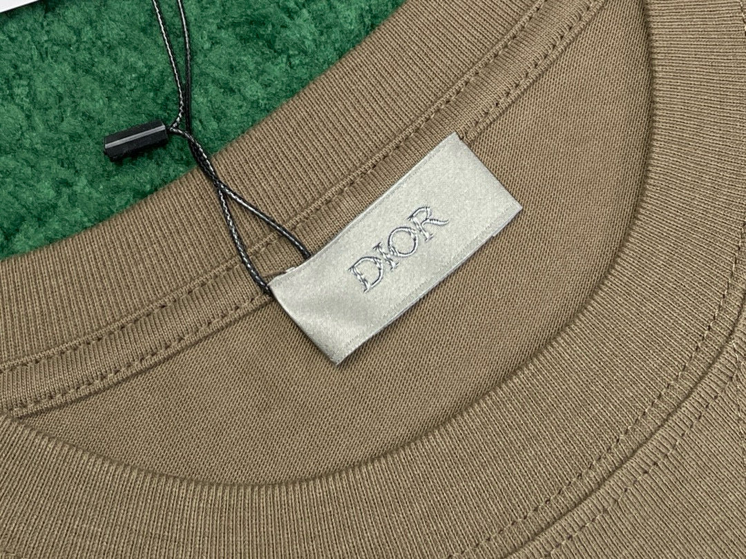 Dior T-shirt