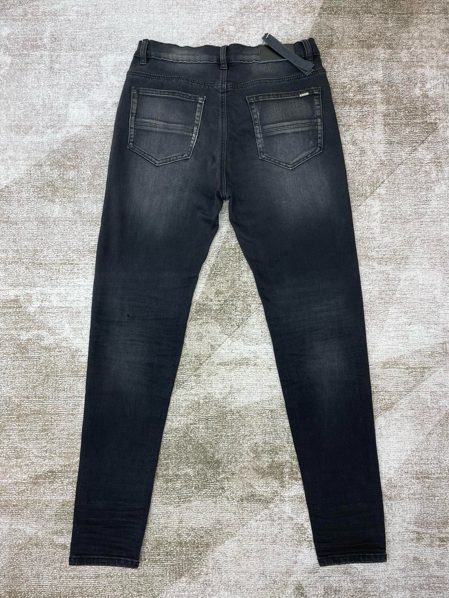 Amiri Jeans