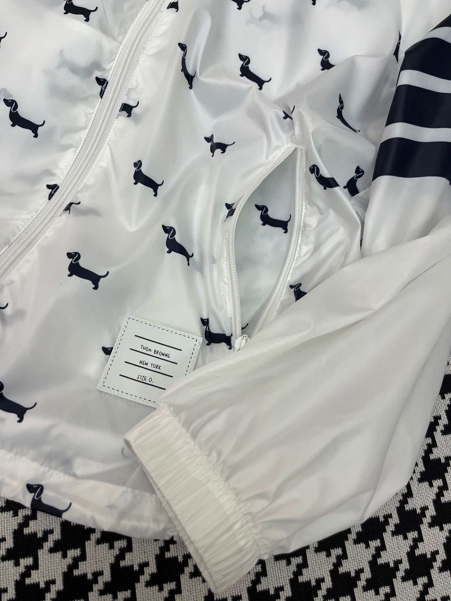 TB Wind Breaker