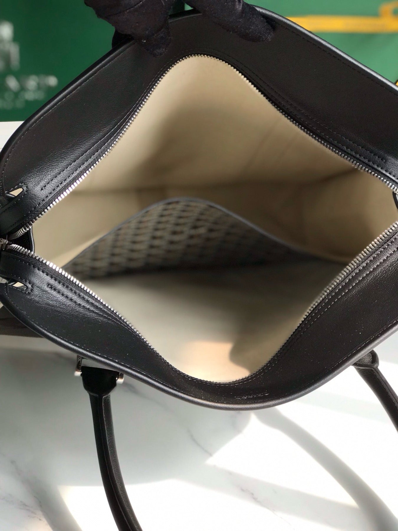 GOY Bourgogne 35x39x11cm