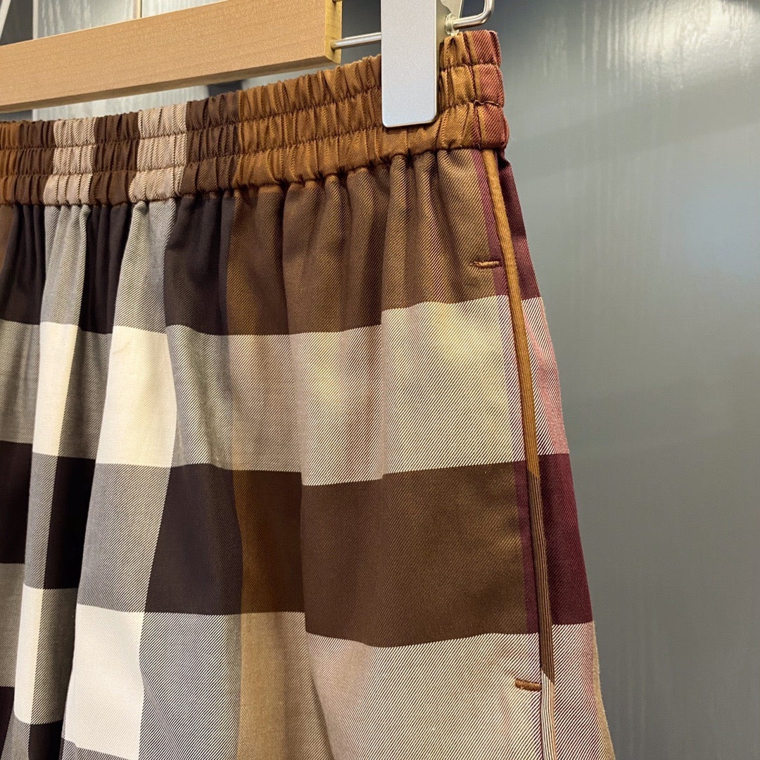 Burberry Short Pants