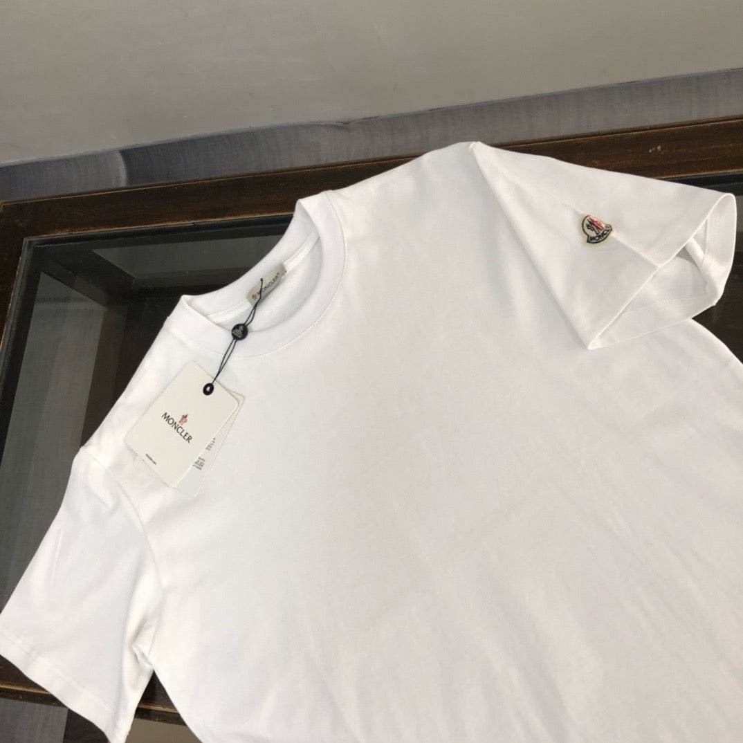 Moncler T-shirt