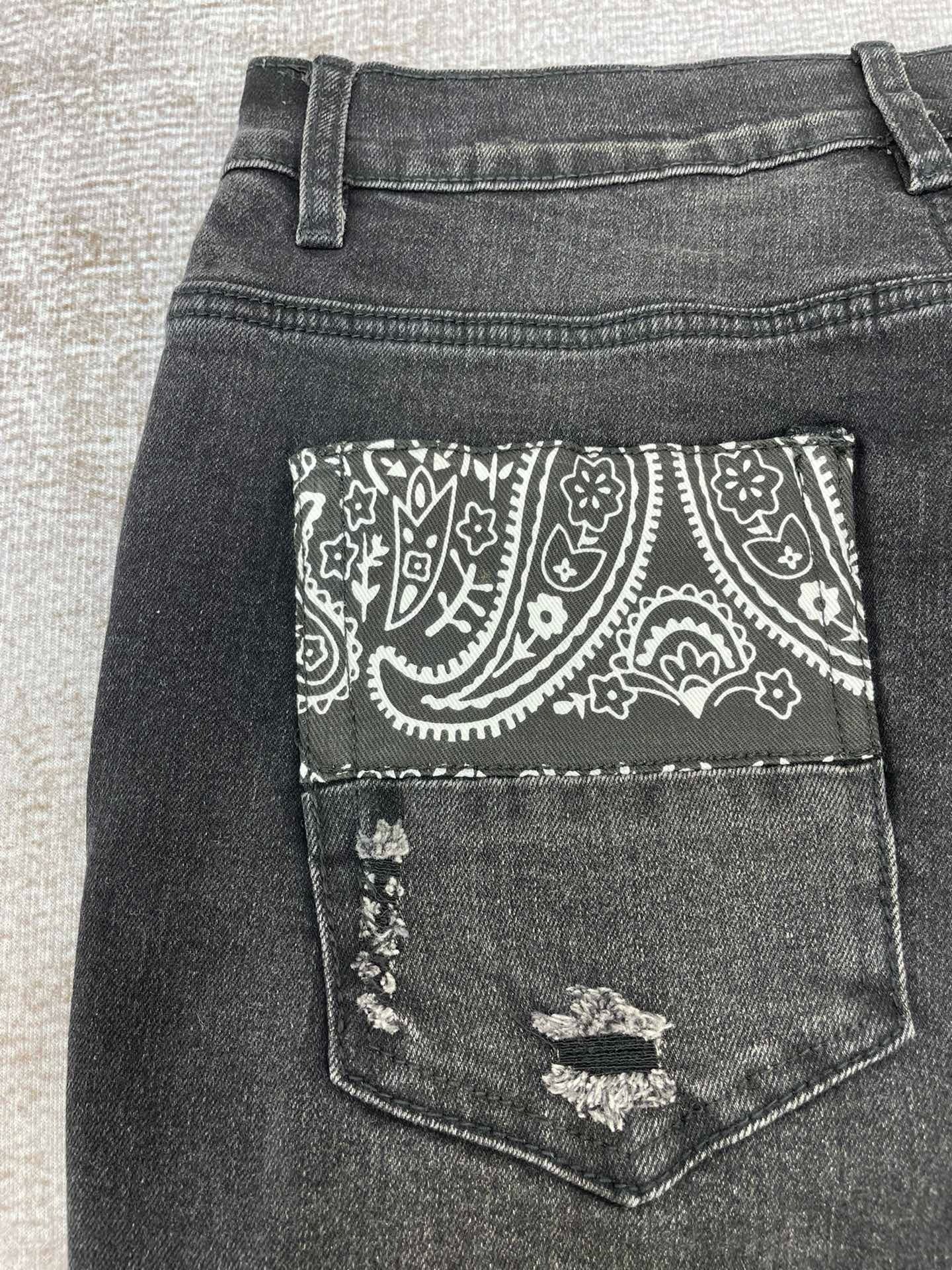 Amiri Jeans