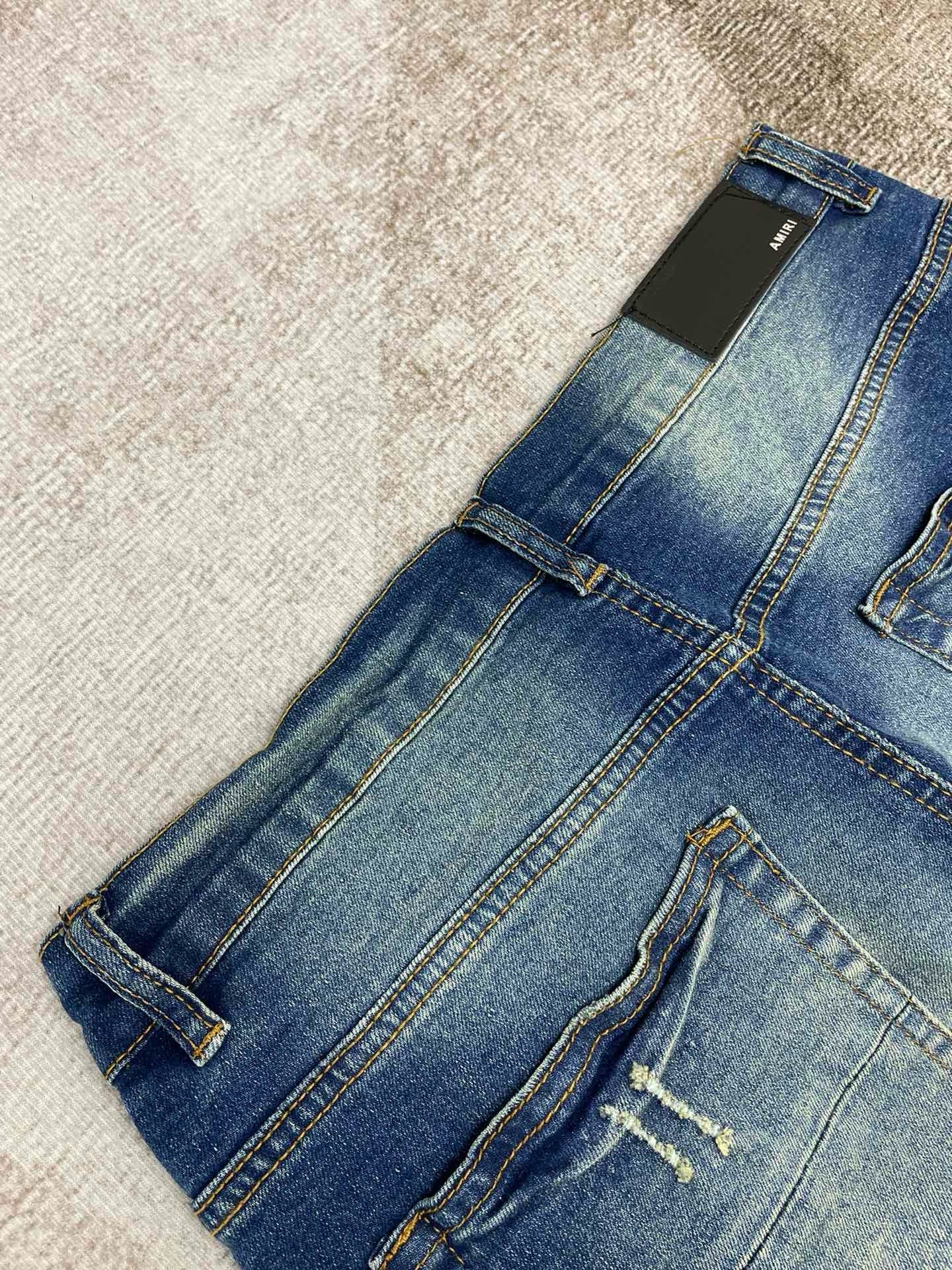 Amiri Jeans