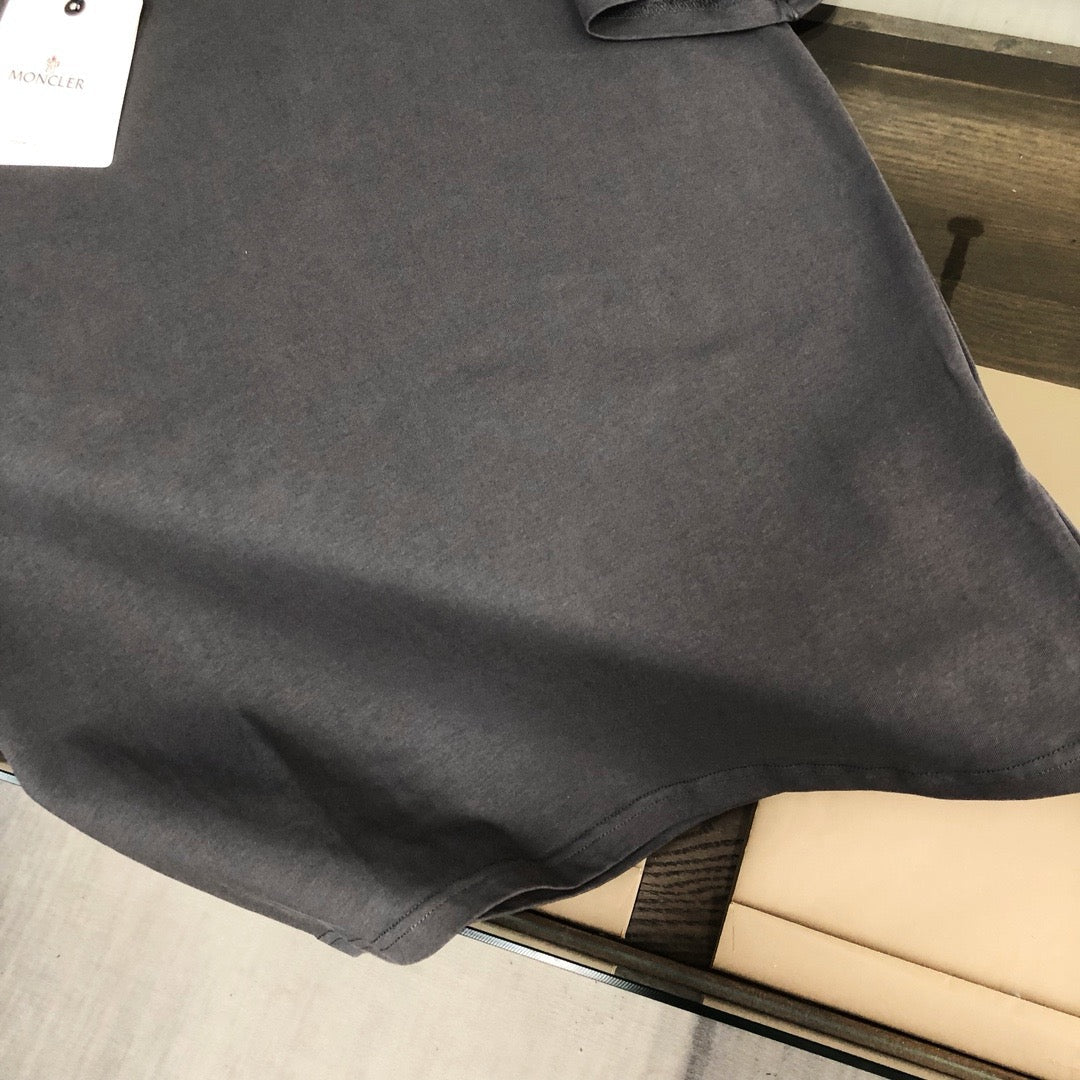 Moncler T-shirt
