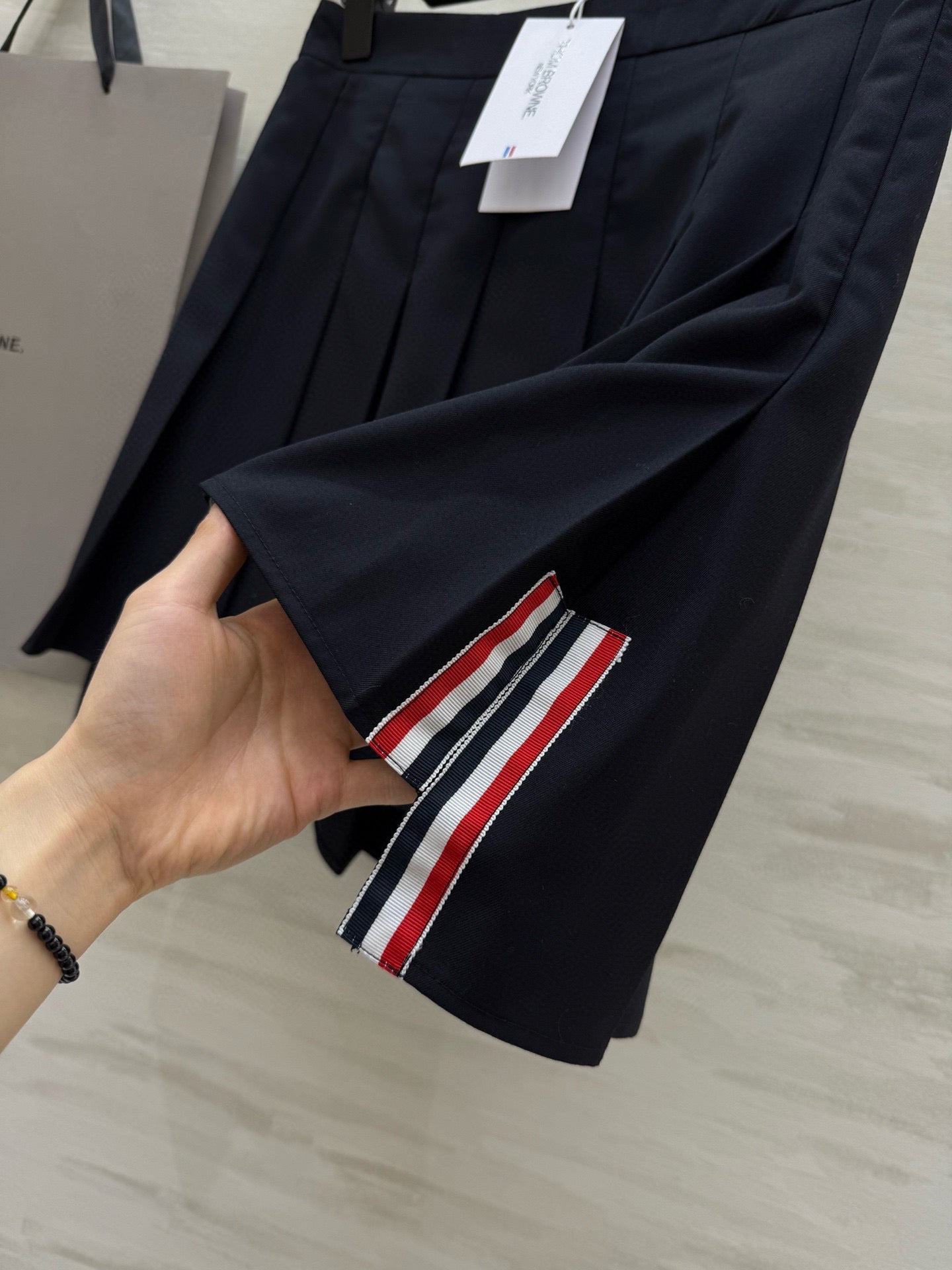 TB Skirt
