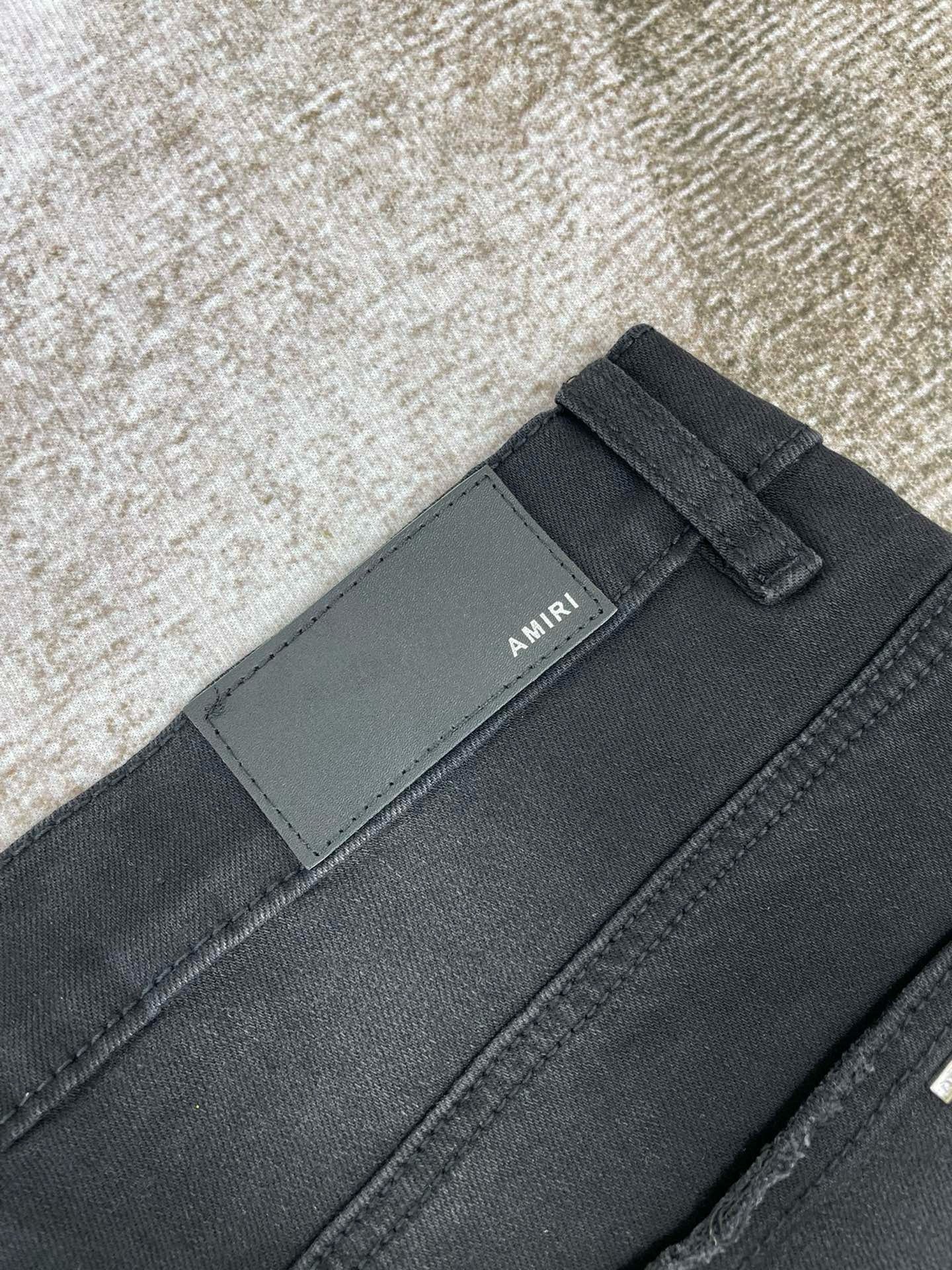 Amiri Jeans