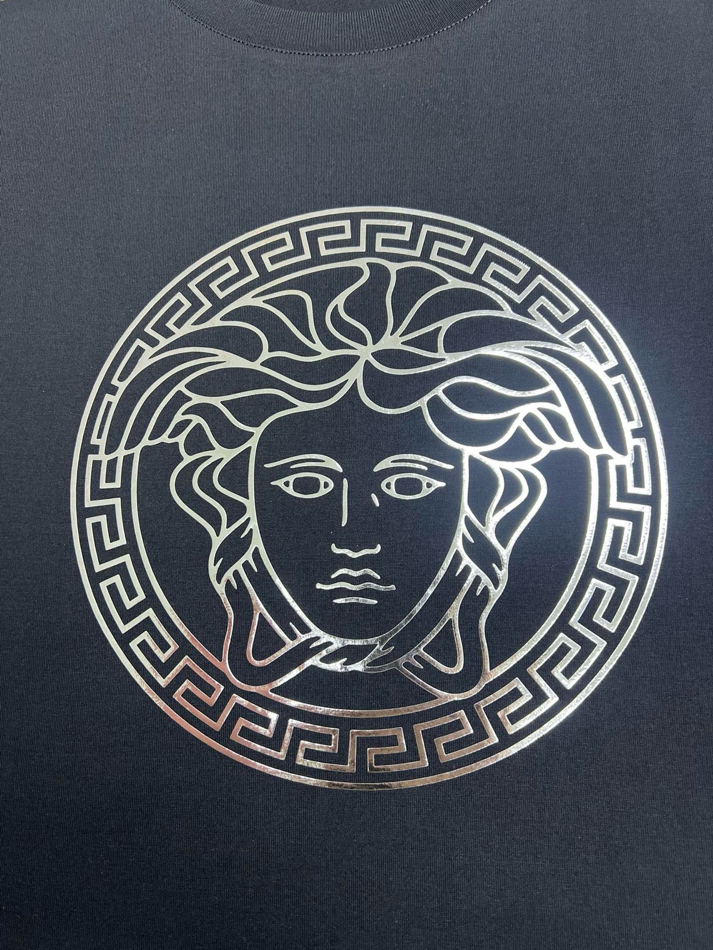 Versace T-shirt