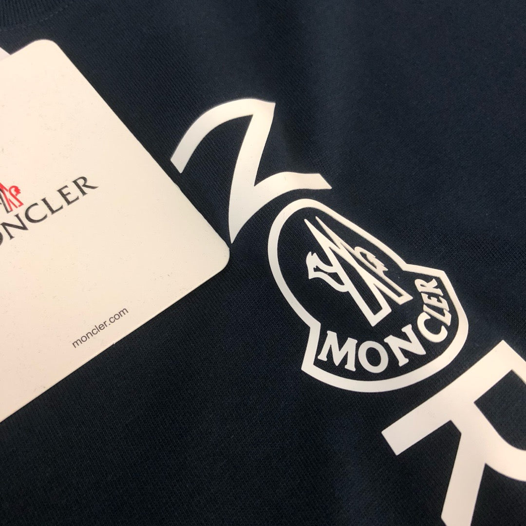 Moncler T-shirt