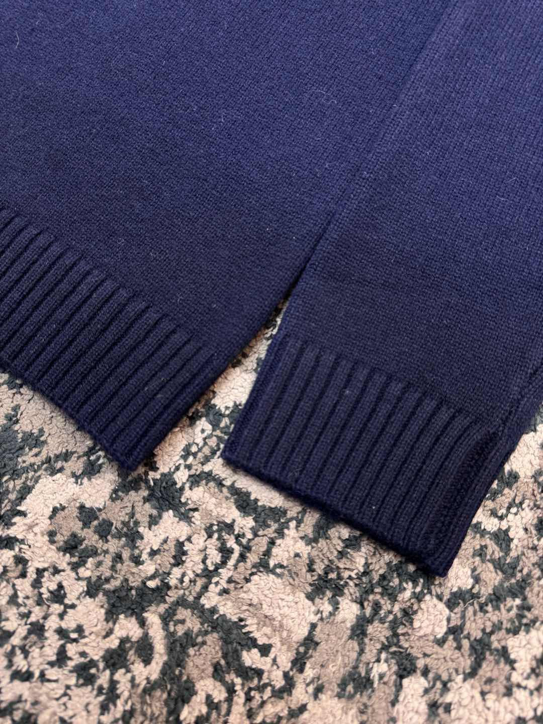 CD Sweater