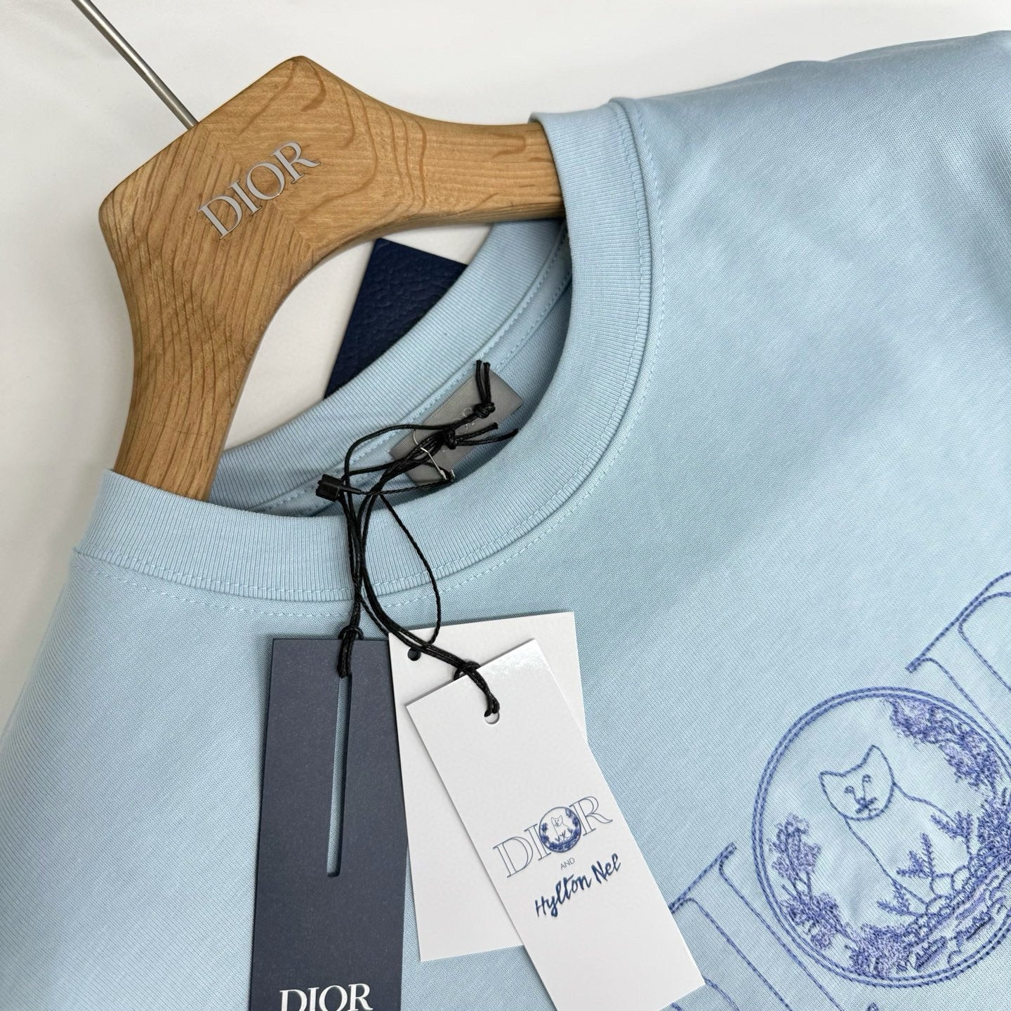 CD T-shirt