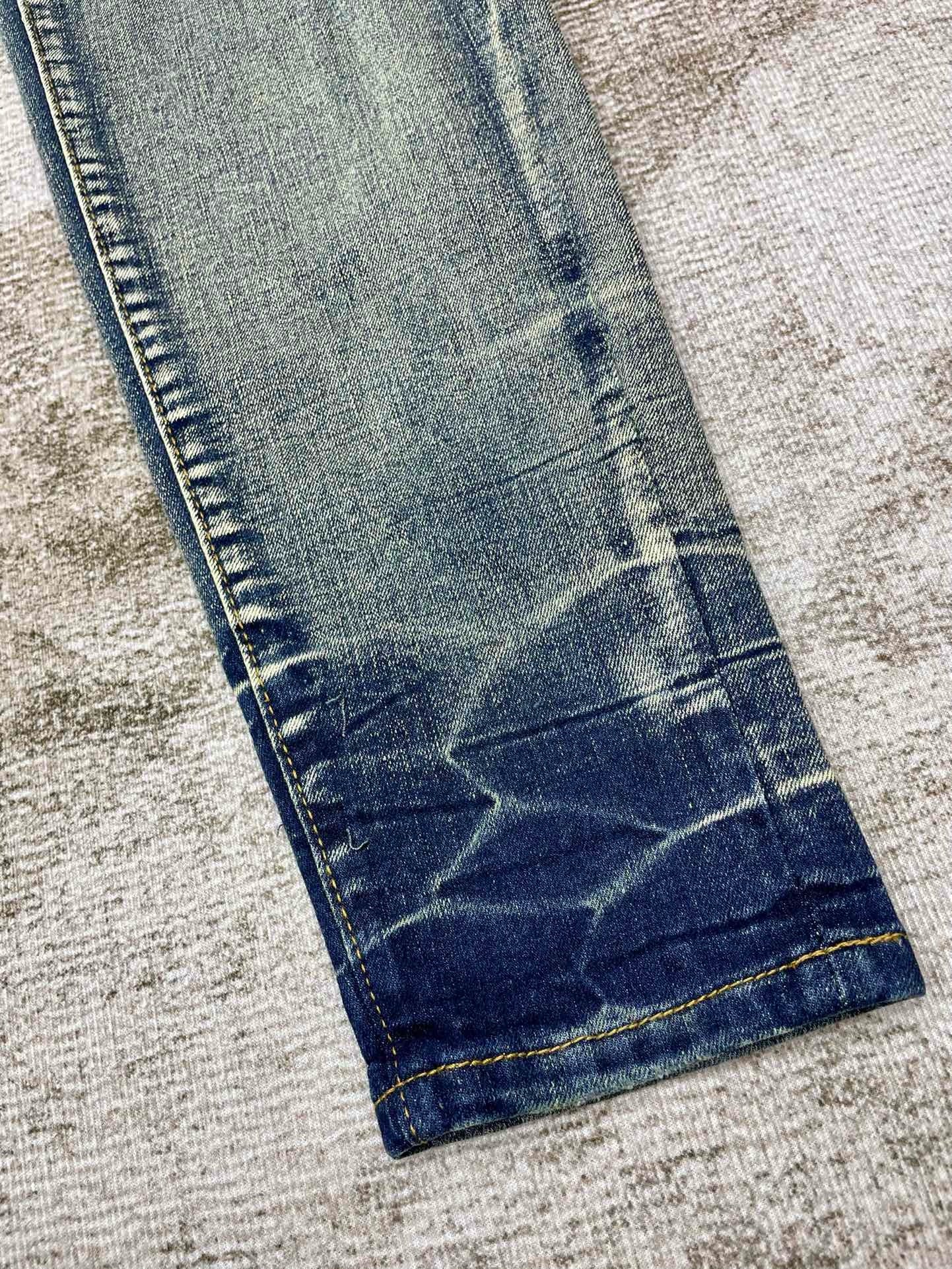 Amiri Jeans