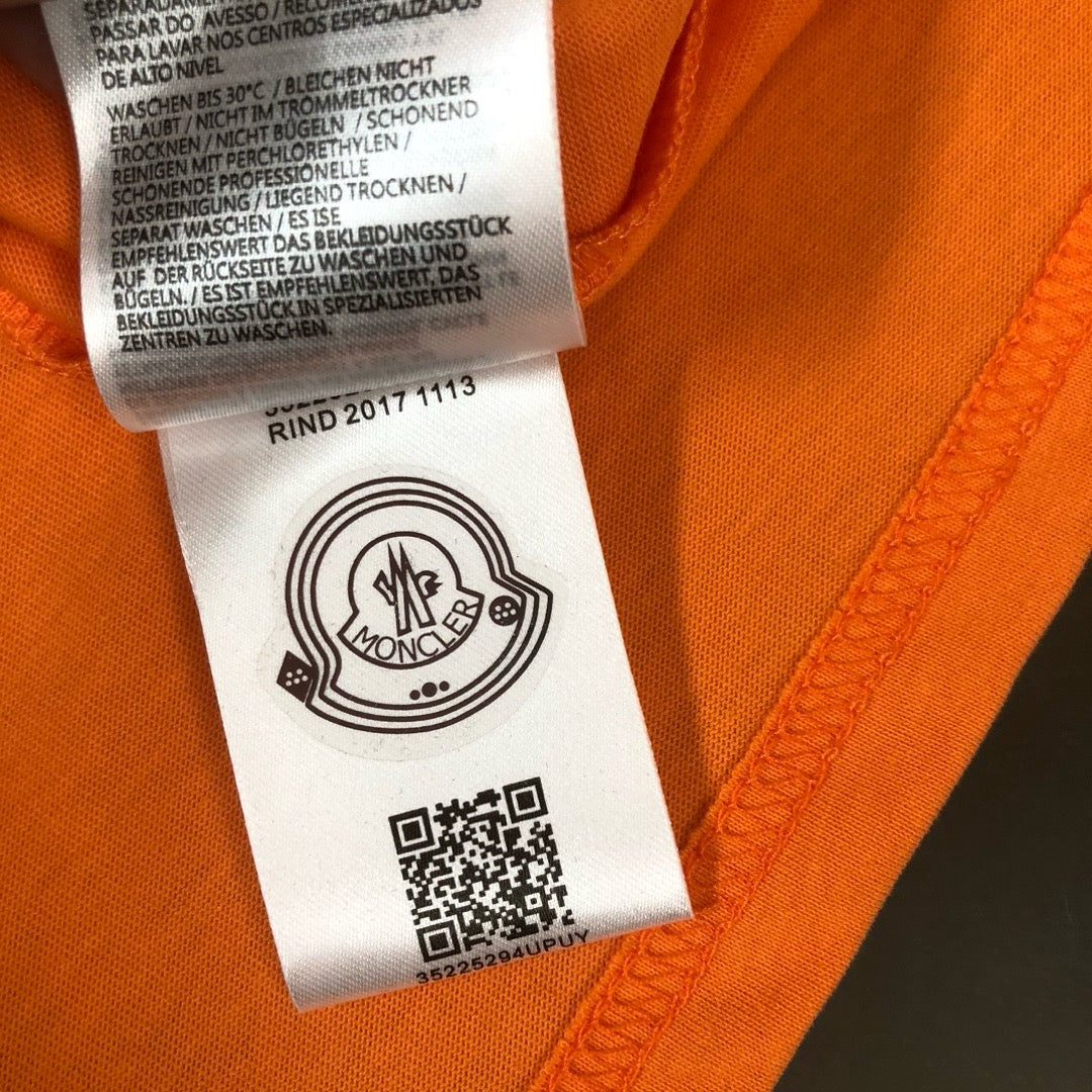 Moncler T-shirt