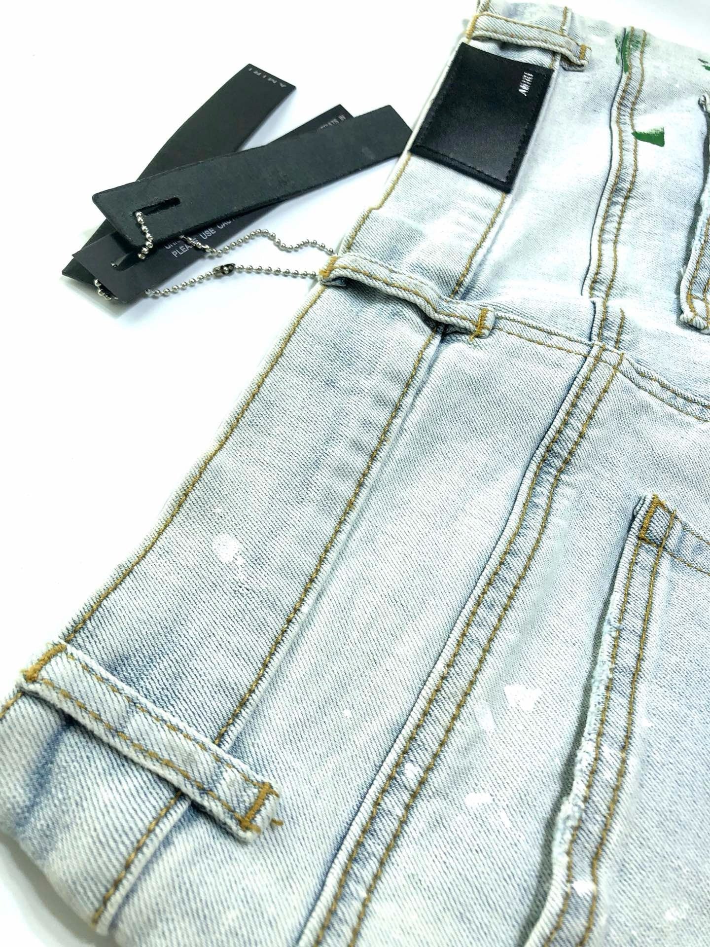 Amiri Jeans