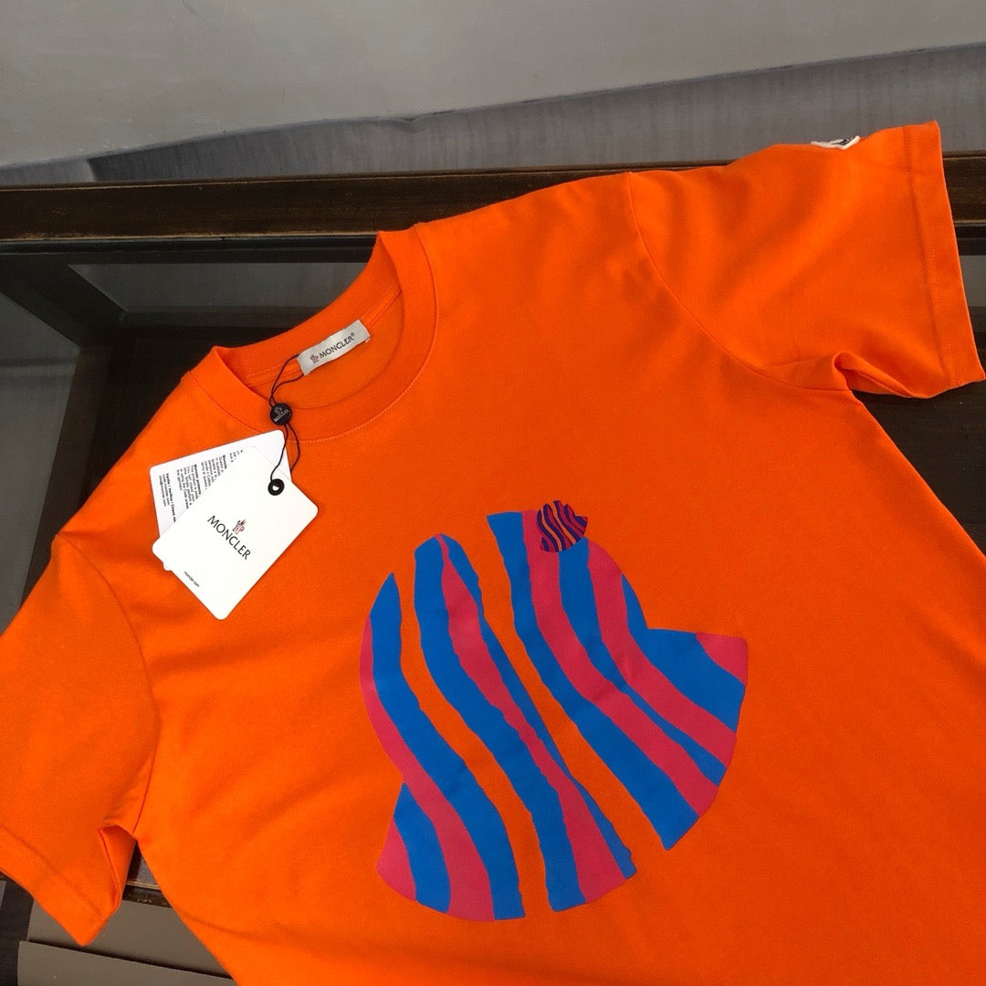 Moncler T-shirt