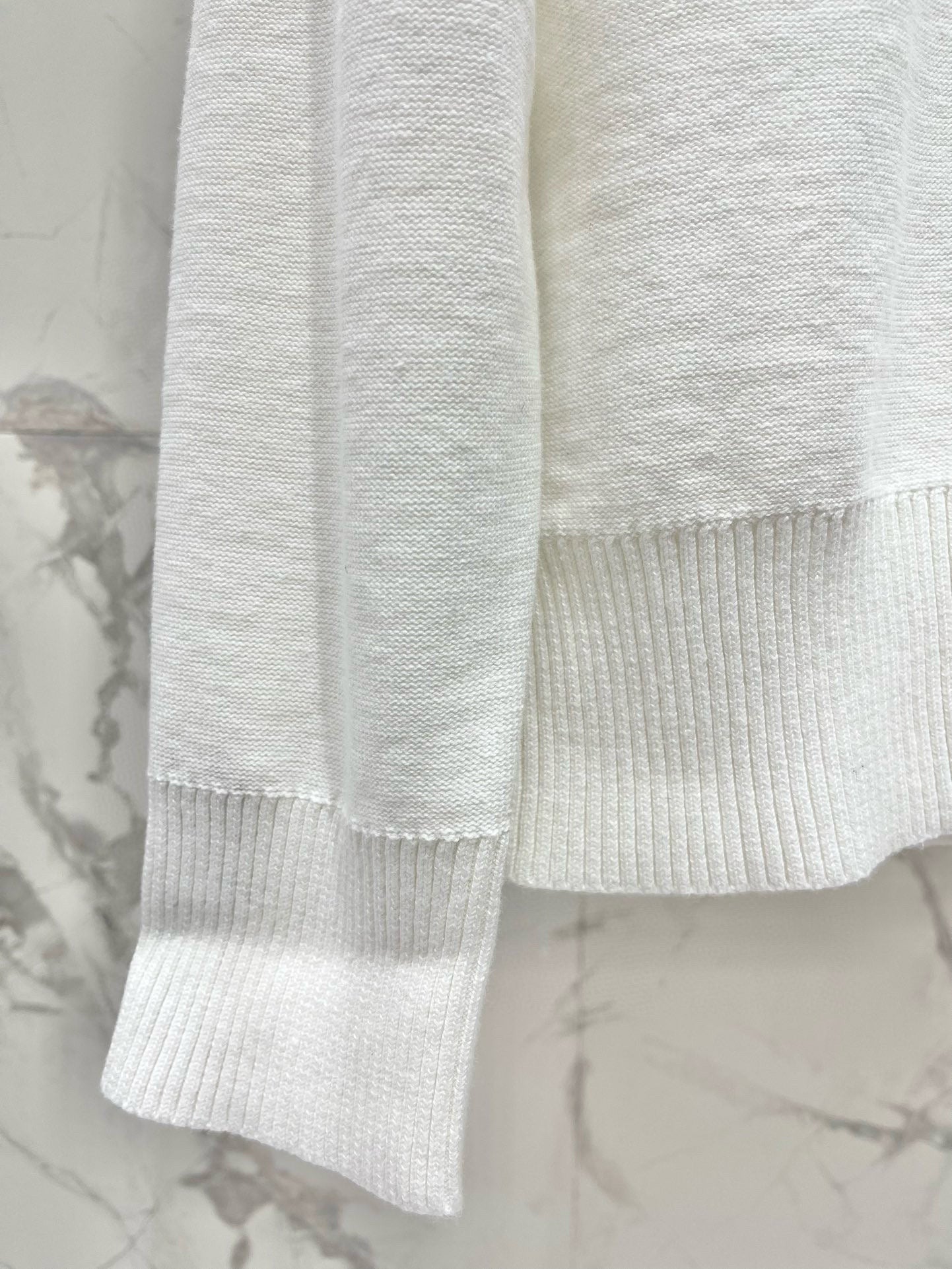 TB Sweater
