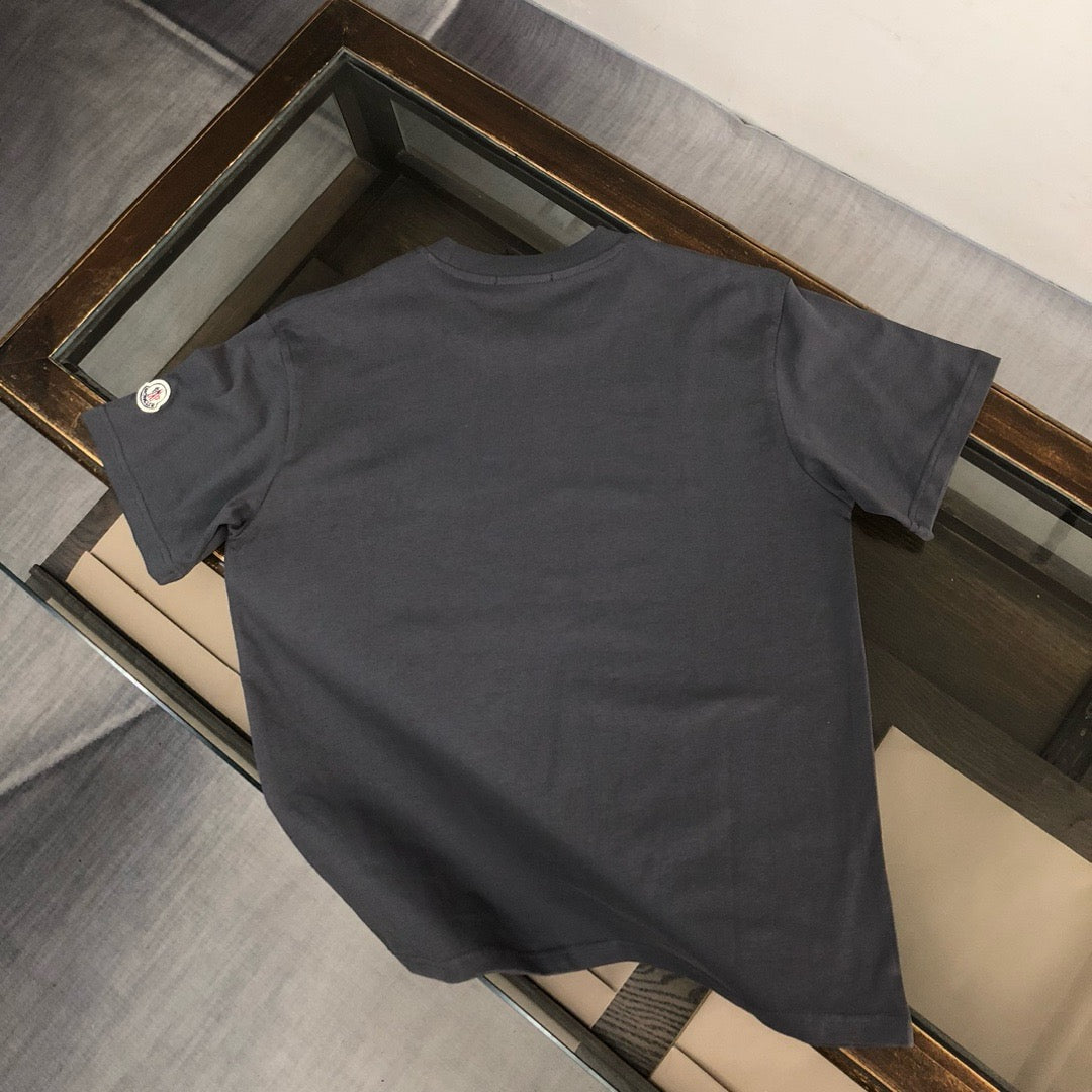Moncler T-shirt