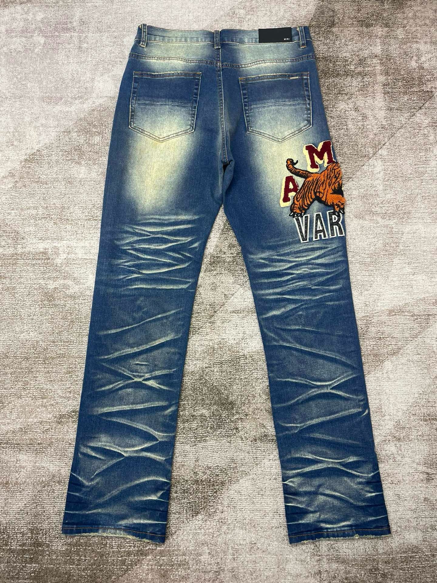Amiri Jeans