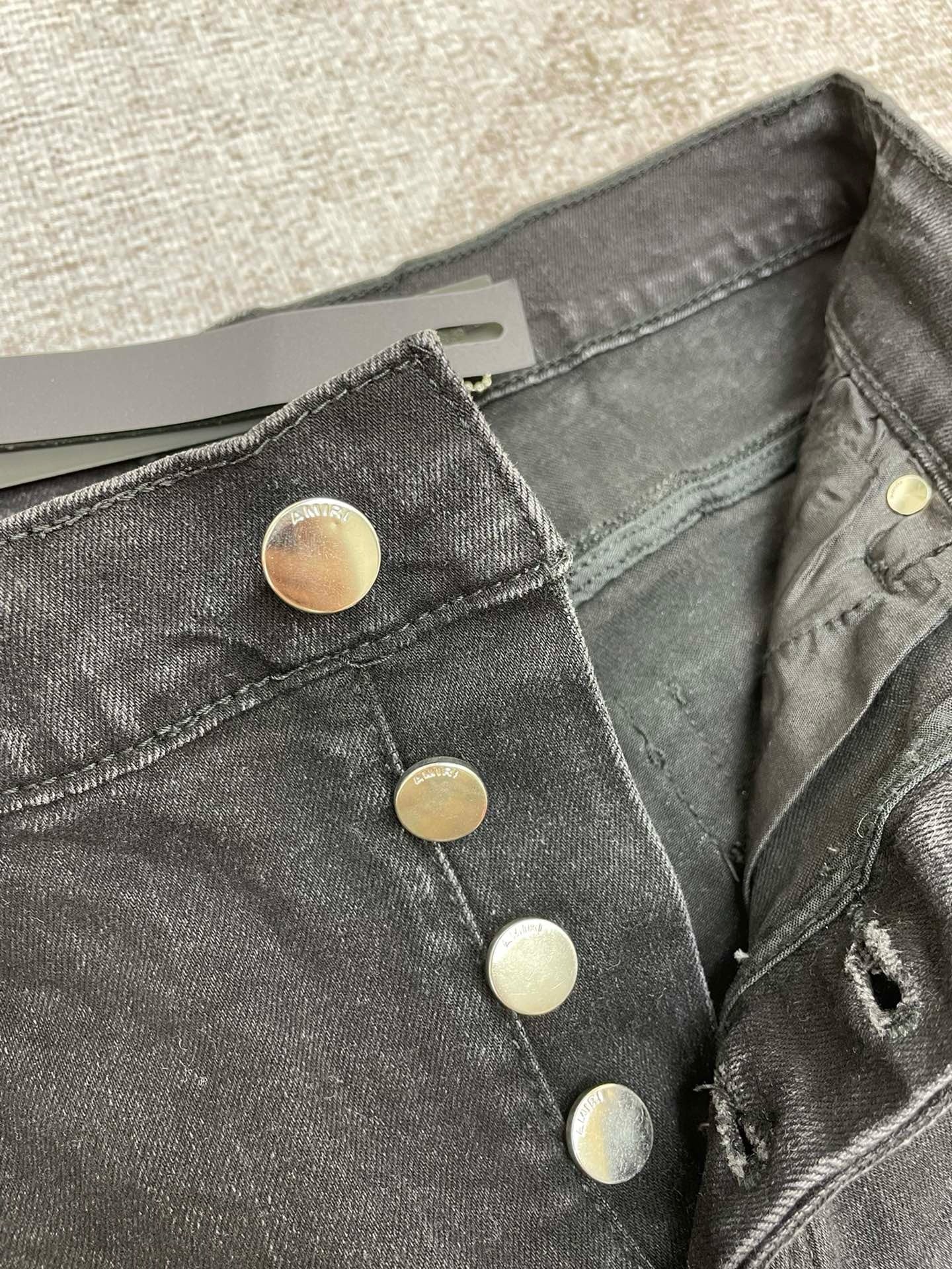 Amiri Jeans