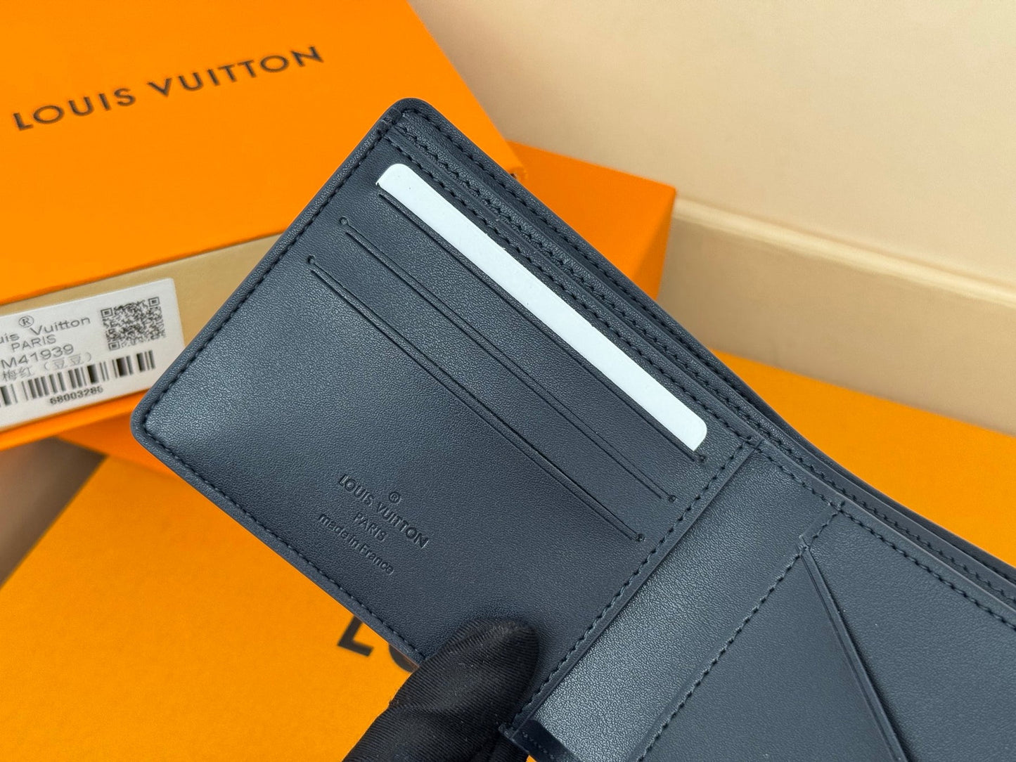 LV Wallet