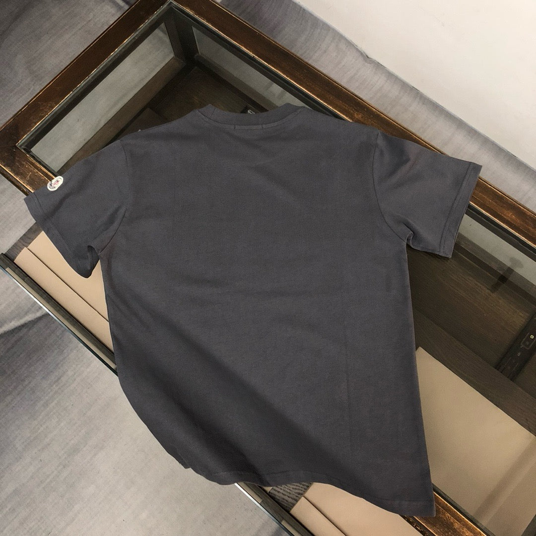 Moncler T-shirt